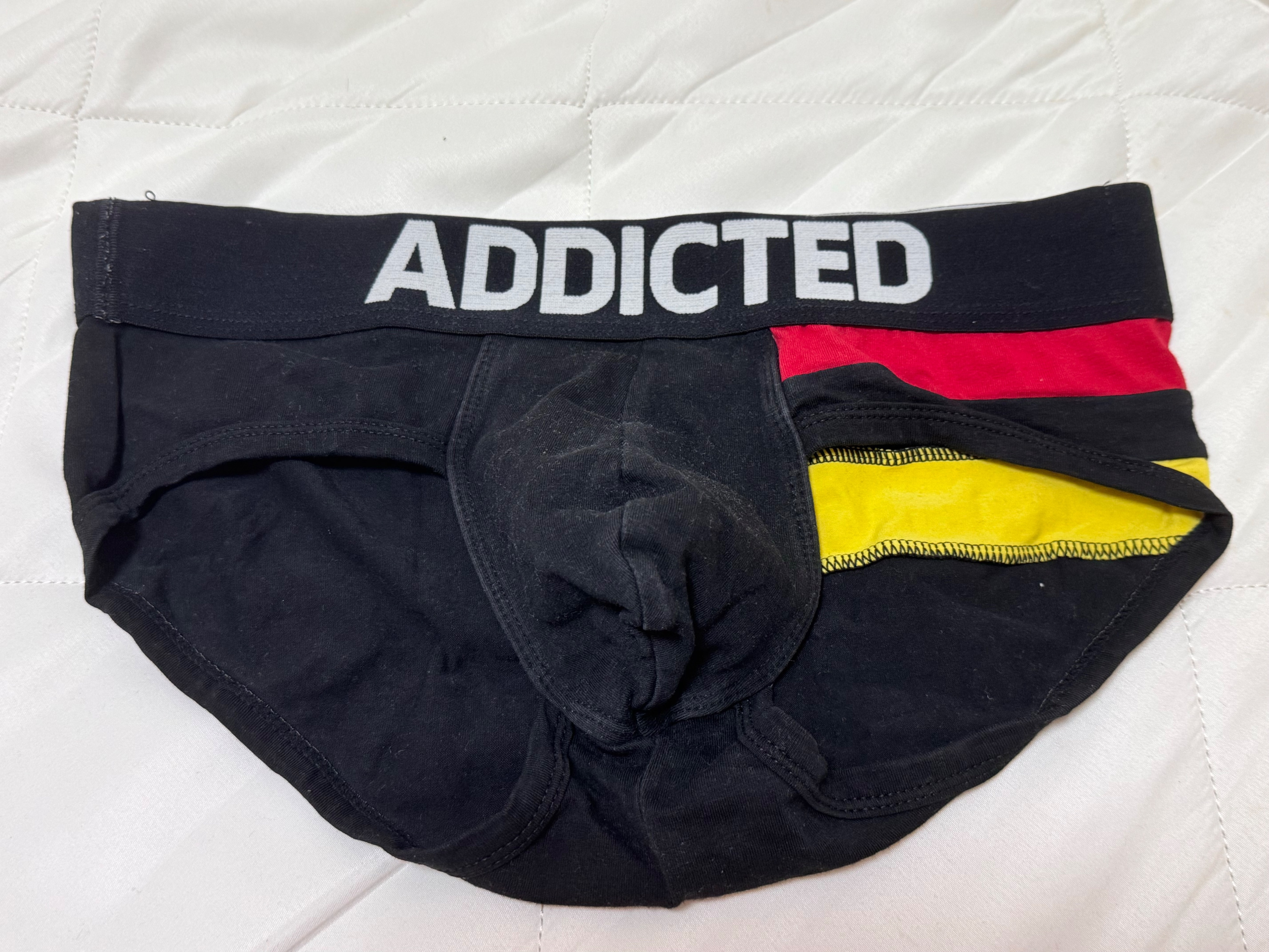 ADDICTED黑色三角內褲