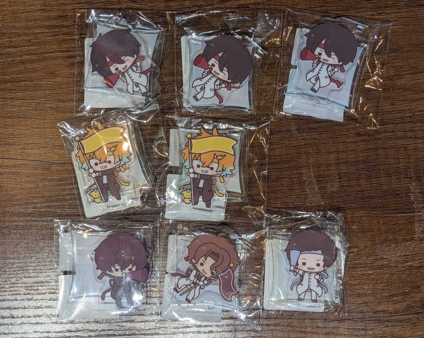 「DMM新生活應援」壓克力筆座