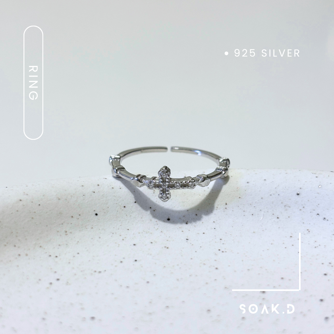 11月新品 ✨『𝐒𝐨𝐚𝐤.𝐃』925銀  簡約系列 ‖ 十字架戒指