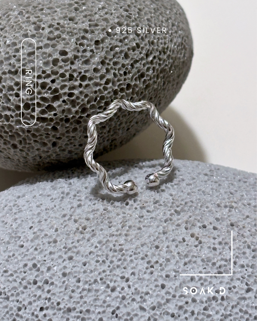 新品 ✨『𝐒𝐨𝐚𝐤.𝐃』925銀 森林系列 ꎺ 柔繞 純銀開口戒 （可調節）