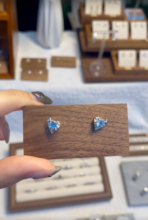 （IG詢問粉絲專屬）『𝐒𝐨𝐚𝐤.𝐃』【現貨】925銀 海洋系列 ❅ 海洋之心 純銀耳針耳環