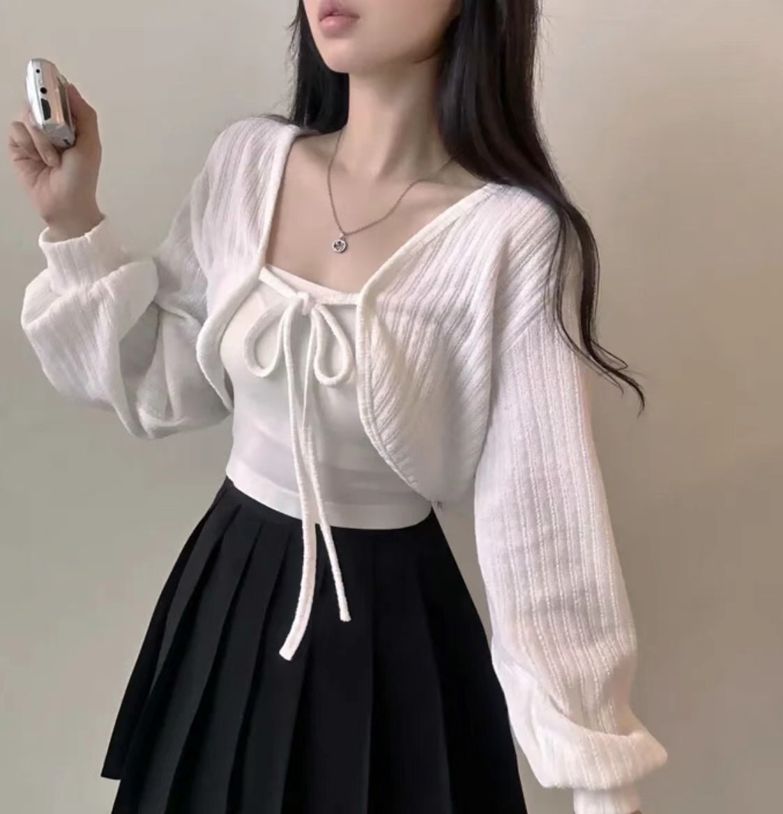 現+預￼♡ ʏᴜɴᴀ’s ·韓國代購🇰🇷韓系溫柔坑紋綁帶罩衫 3colors