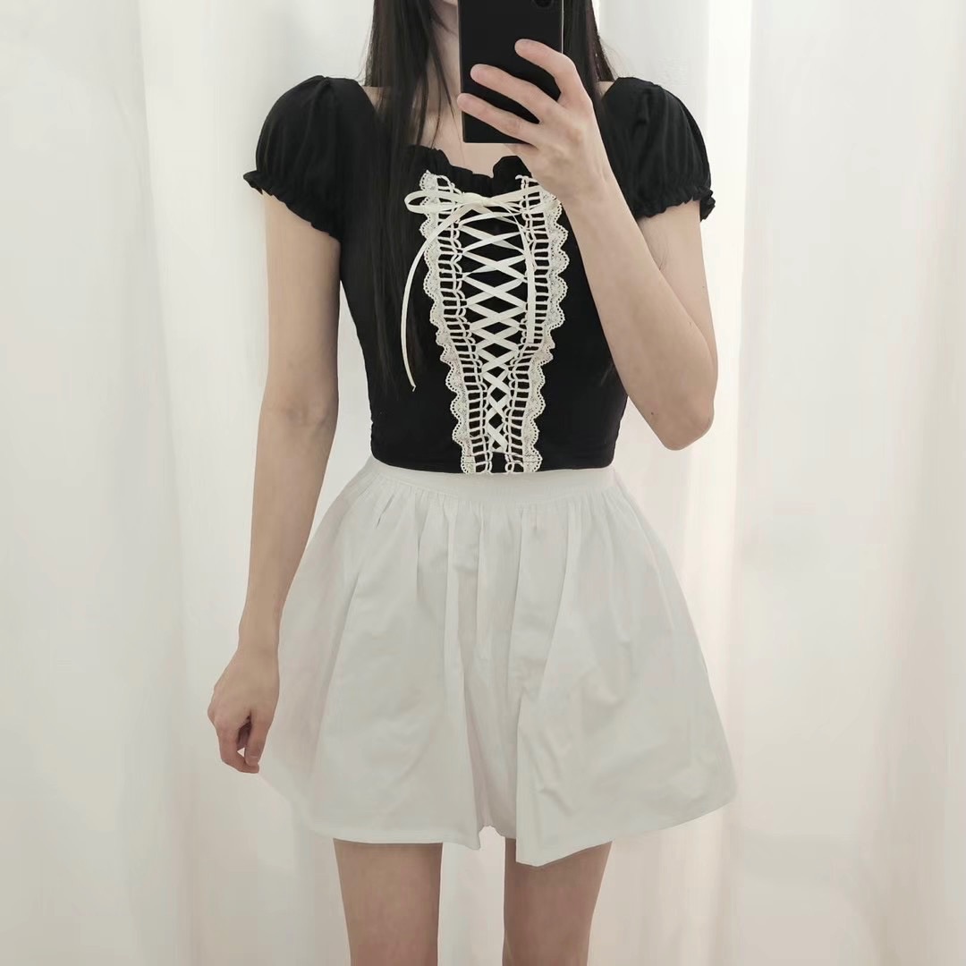 ￼現貨售完下架ෆ🏷ʏᴜɴᴀ’s ㅣ正韓🇰🇷泡泡袖馬甲公主風短袖上衣