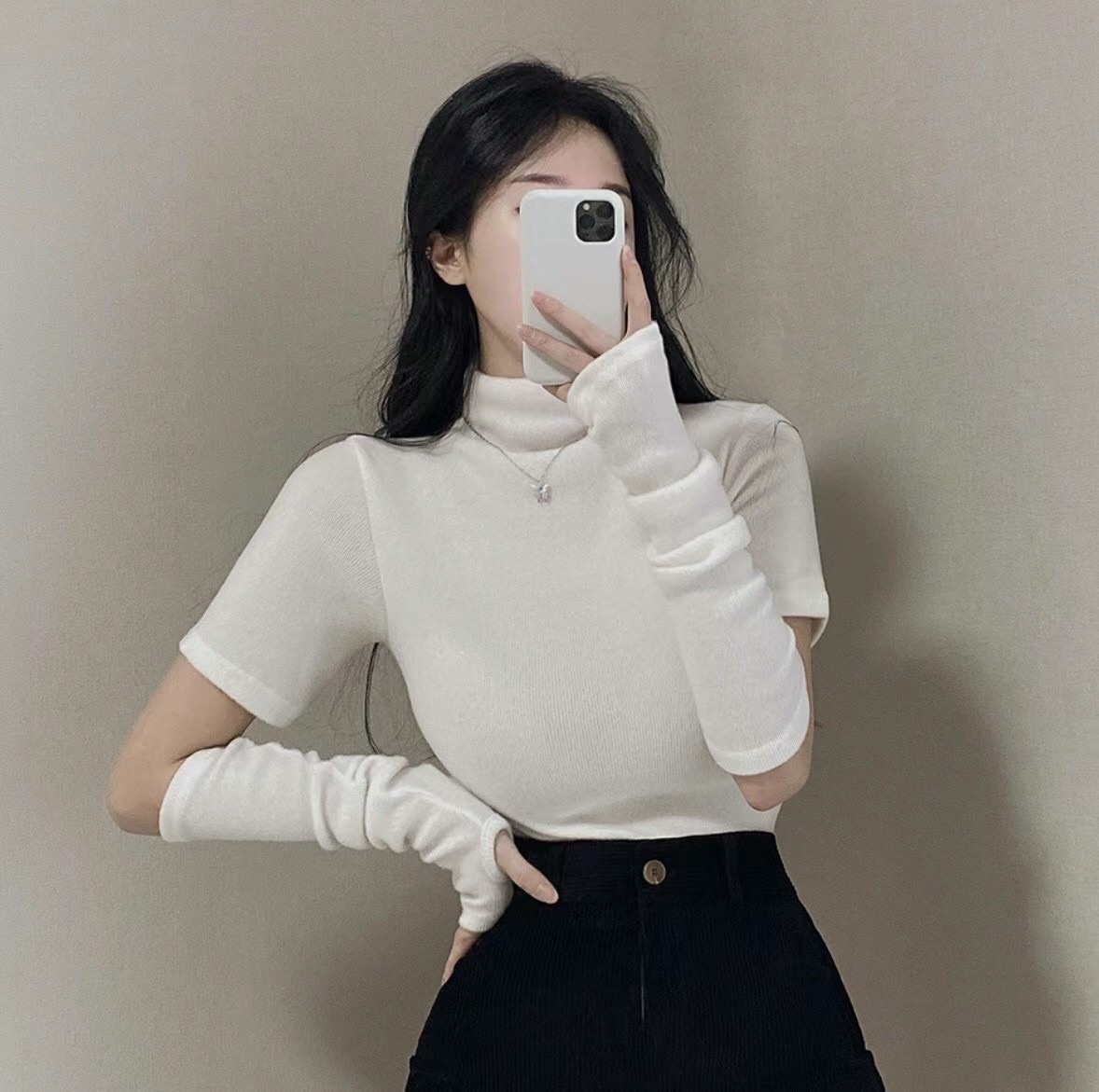 現貨+預購ෆ🏷ʏᴜɴᴀ’s ·韓國代購🇰🇷韓系高領毛絨絨長袖上衣set 3colors