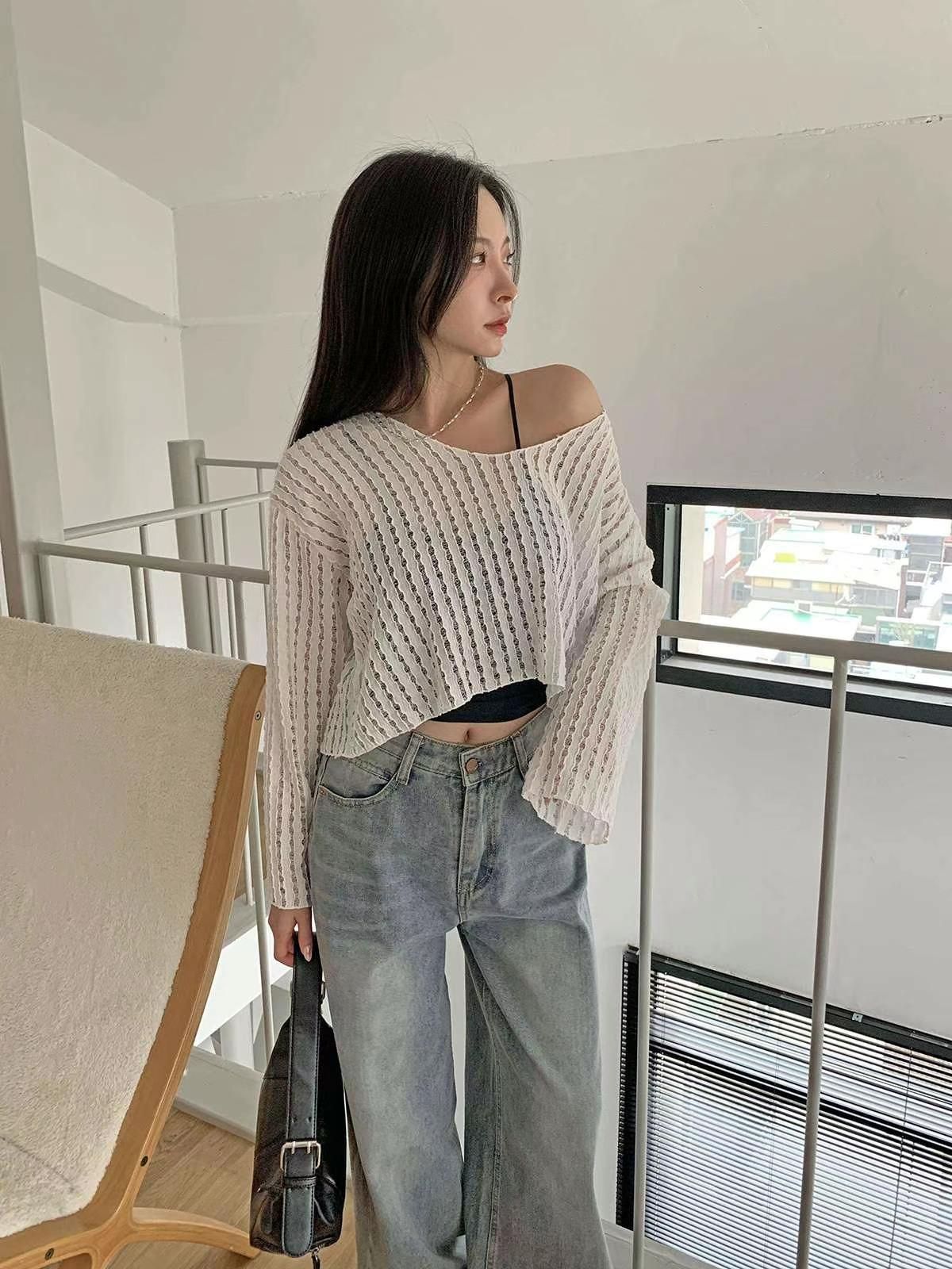 現貨+預購ෆ🏷ʏᴜɴᴀ’s ·正韓代購🇰🇷風透光影🍃鏤空編織寬版針織罩衫