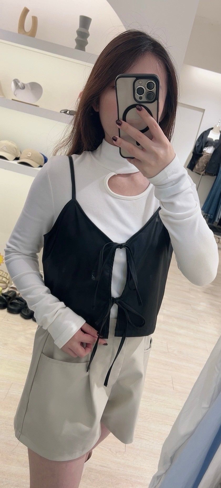 雙扣鬆緊皮短褲