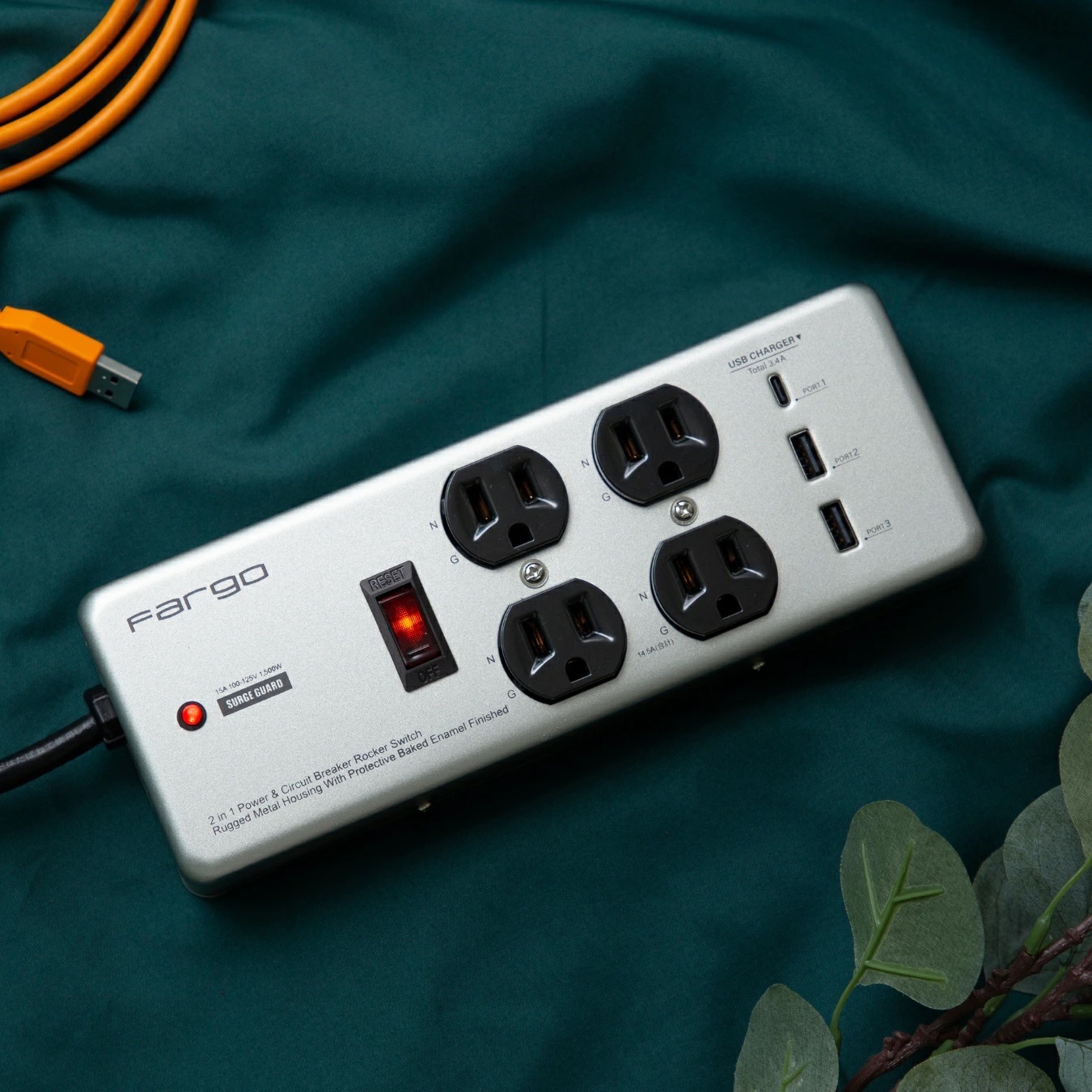 𝐒𝐮𝐧𝐬𝐞𝐭 𝐒𝐞𝐥𝐞𝐜𝐭預購 | 日本進口 Fargo 金屬復古延長線 USB-A/C