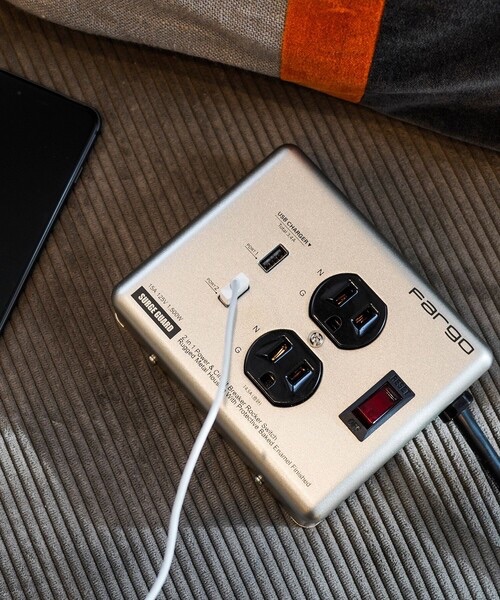 𝐒𝐮𝐧𝐬𝐞𝐭 𝐒𝐞𝐥𝐞𝐜𝐭預購 | 日本進口 Fargo 金屬復古延長線 AC USB-A插座