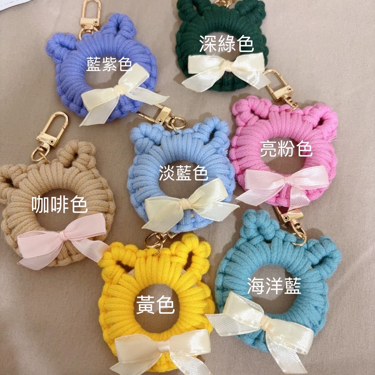 可愛小熊吊飾（蝴蝶結顏色隨機）