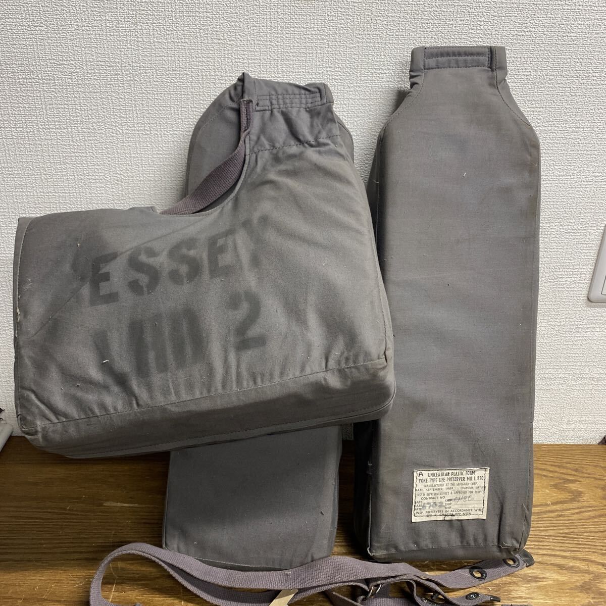 U.S. Navy 船艦用救生衣（Unicellular Plastic Foam， Yoke Type Life Pr