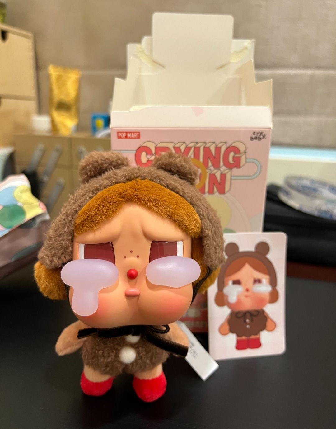 Faye同款 POP MART Crybaby 哭哭熊