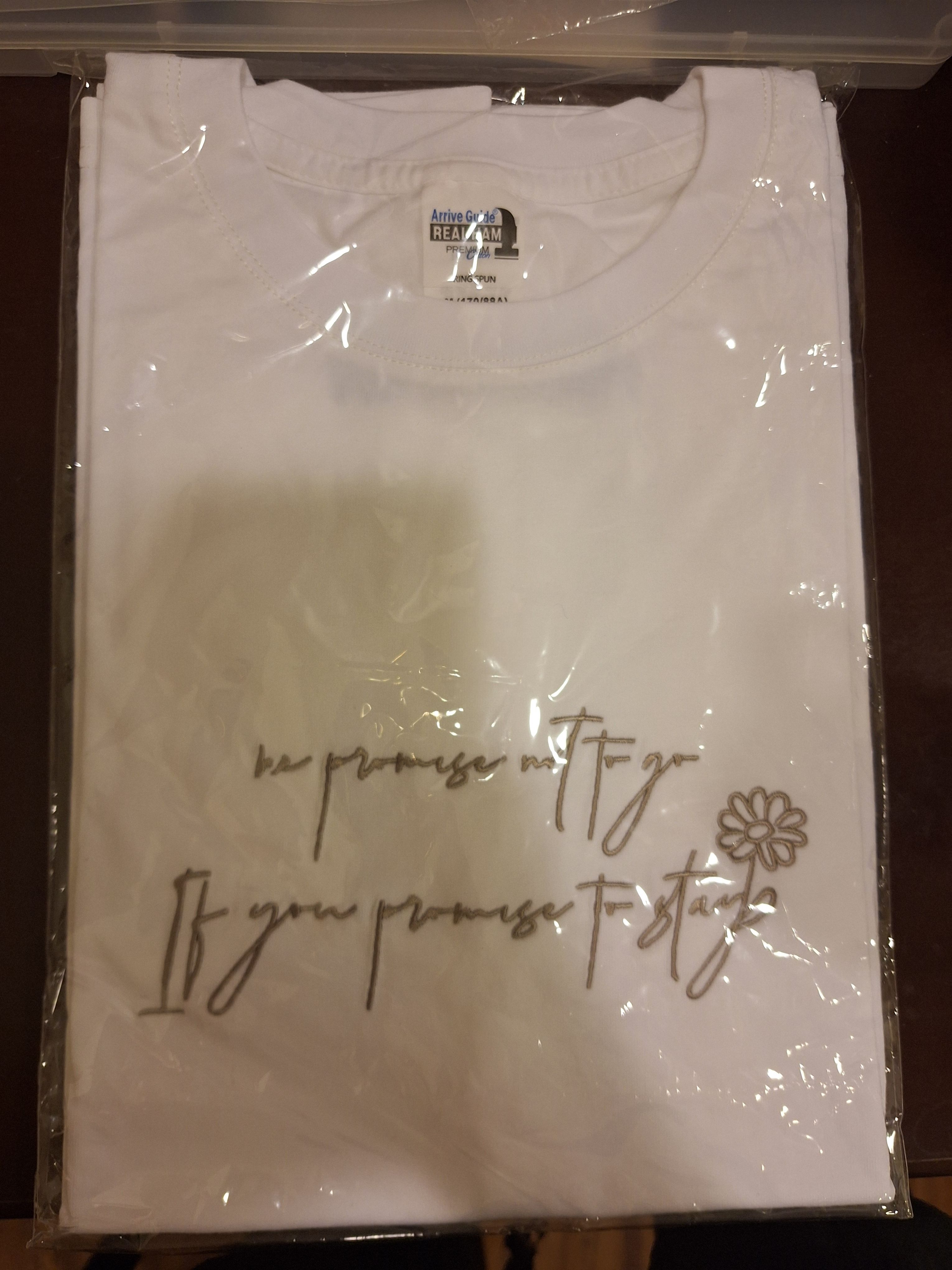 Faye大群 Promise刺繡白T M