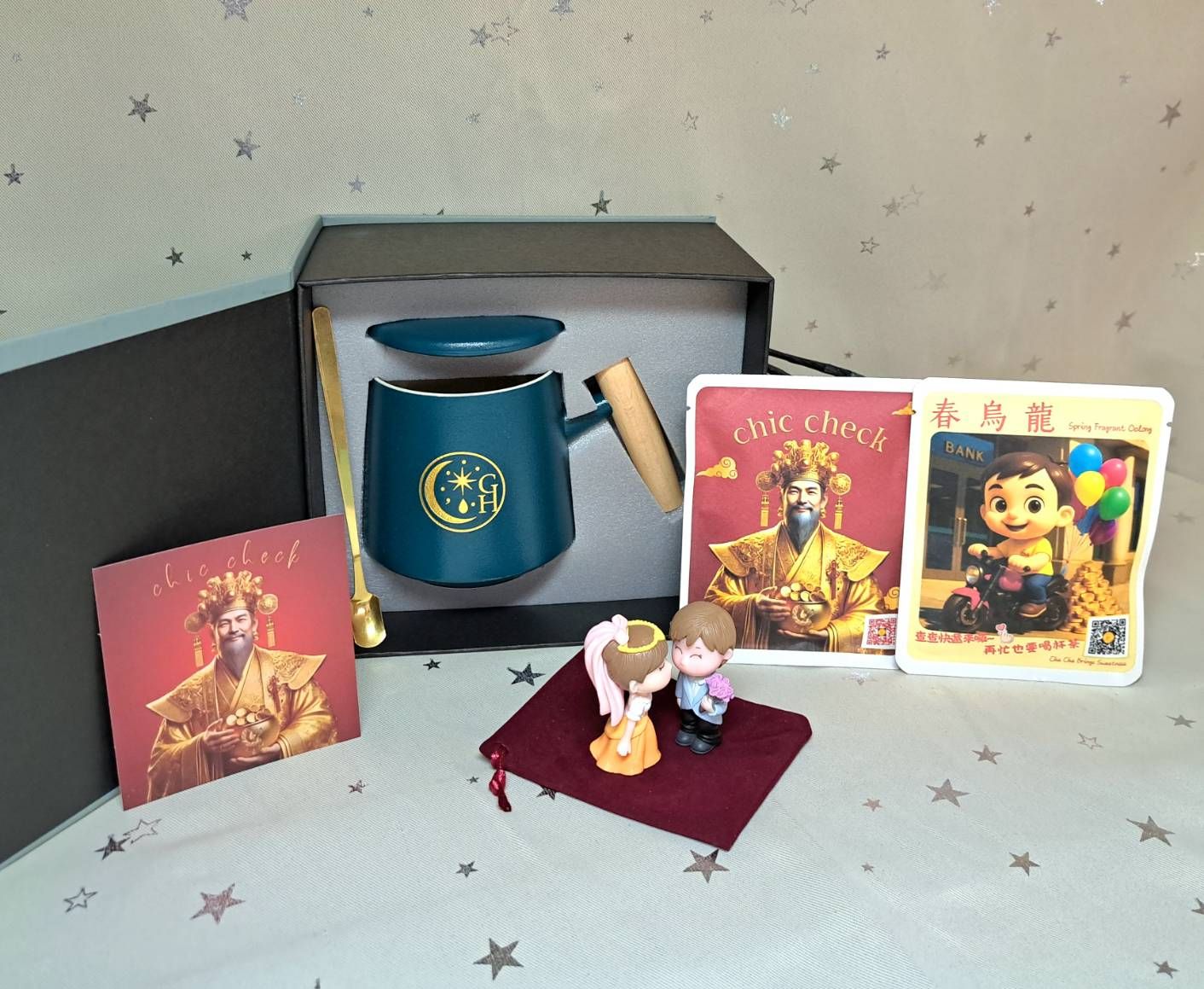 🛍️ 查查月老紅線 × 第一代紀念文青杯組  ✨ 限量 30 組，售完不再補貨！ ✨ 查查宇宙的第一代紀念收藏。