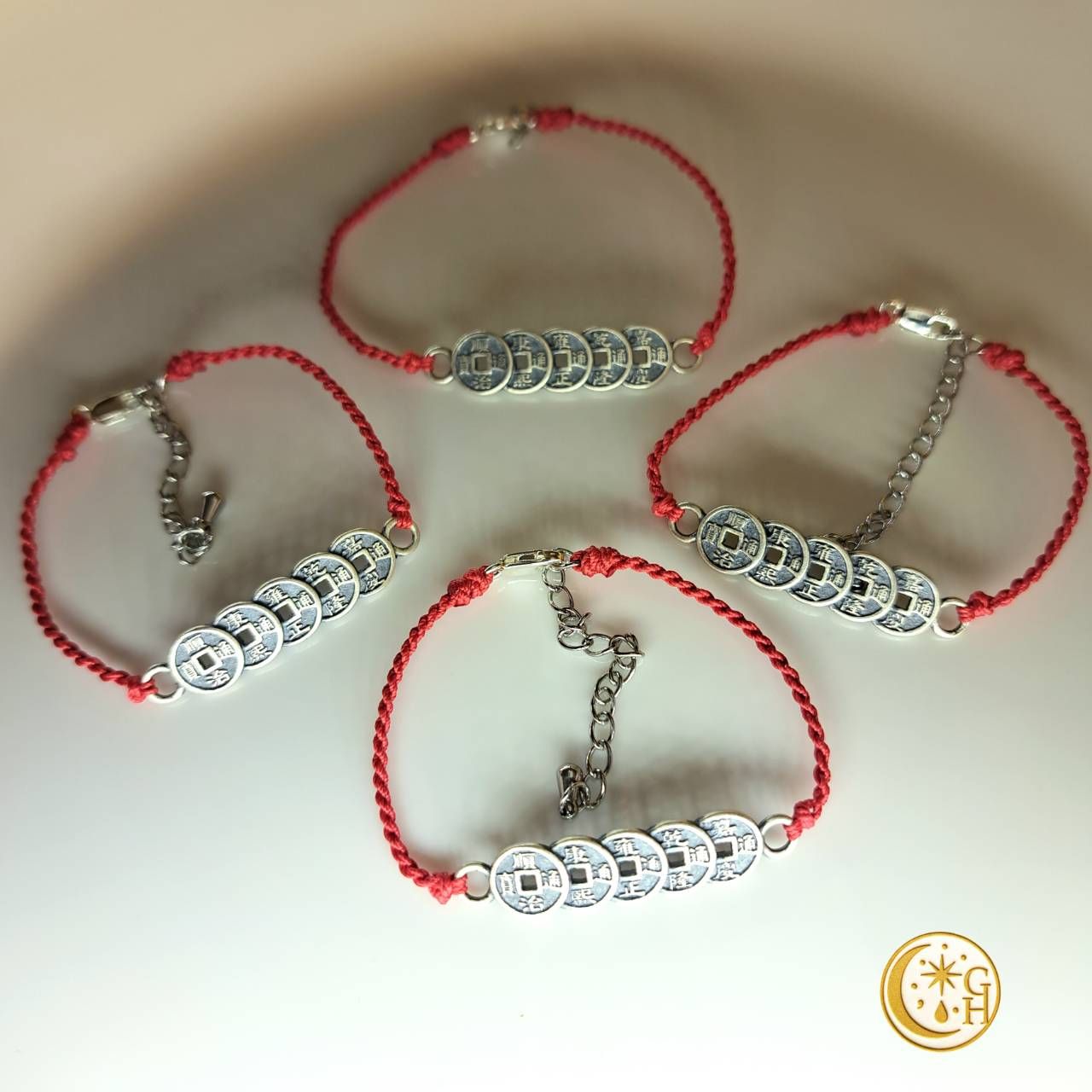 月老紅線查查｜五帝錢紅線手鍊｜六股皮革蠟線耐戴設計｜日常配戴紅線手環｜新年過年喜氣自戴送禮皆適合｜多件選購 新年換新配件