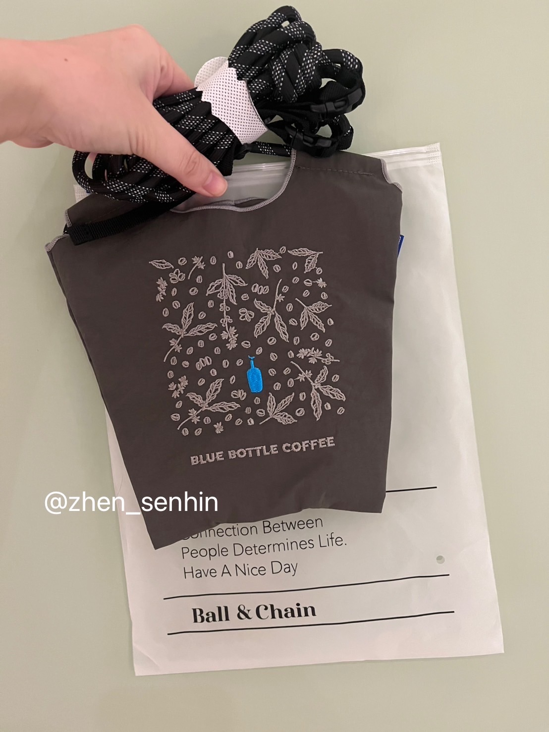 藍瓶 x ball＆chain 刺繡斜背包