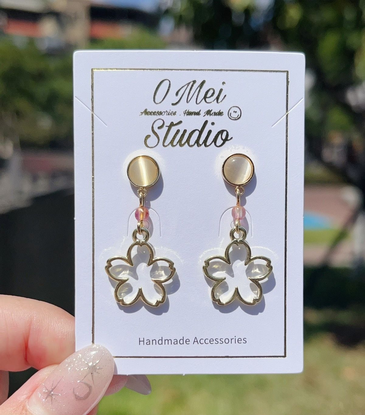 手作耳環-香檳色貓眼櫻花耳環