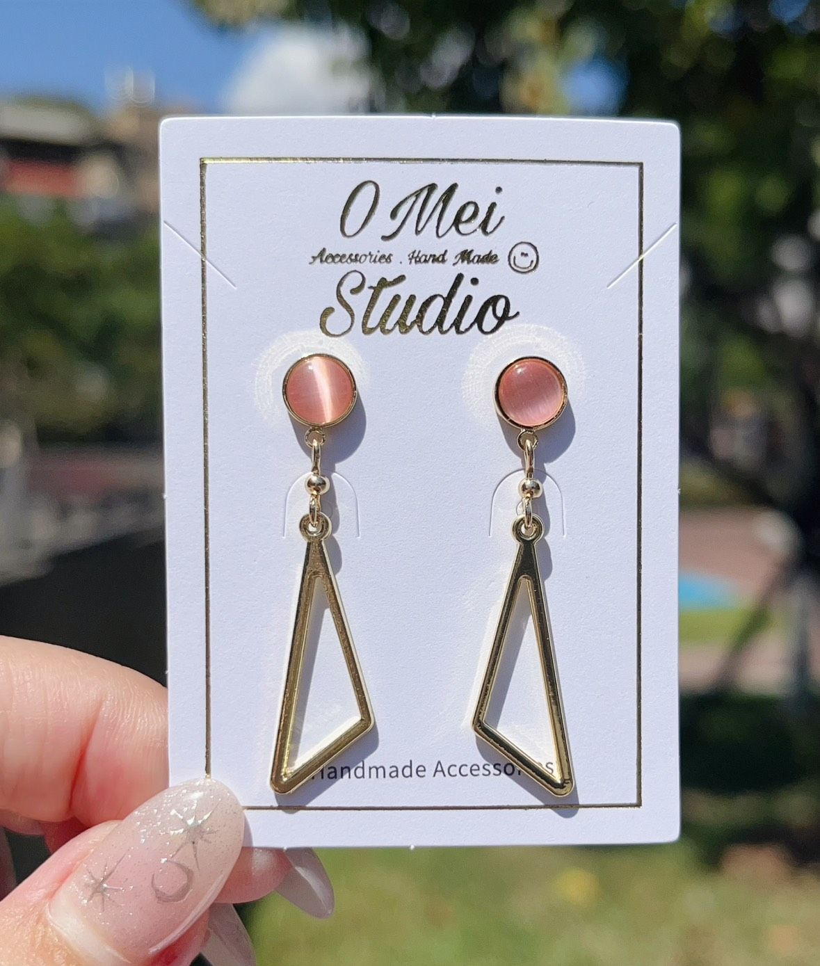 手作耳環-粉色貓眼幾何三角耳環