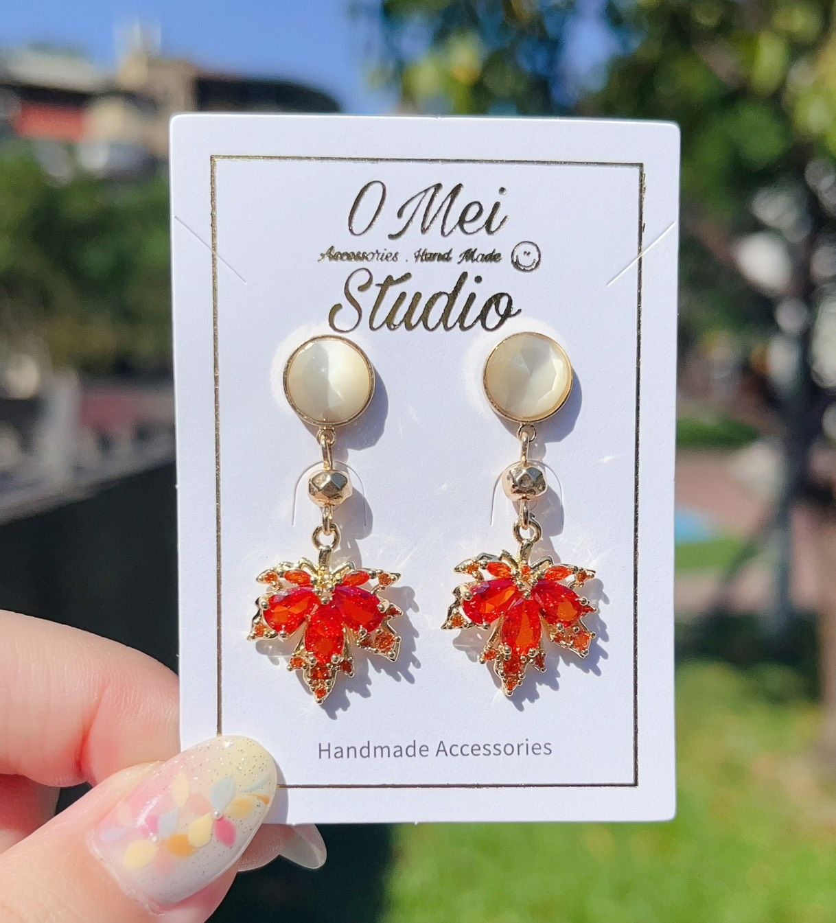手作耳環-璀璨橘紅楓葉耳環