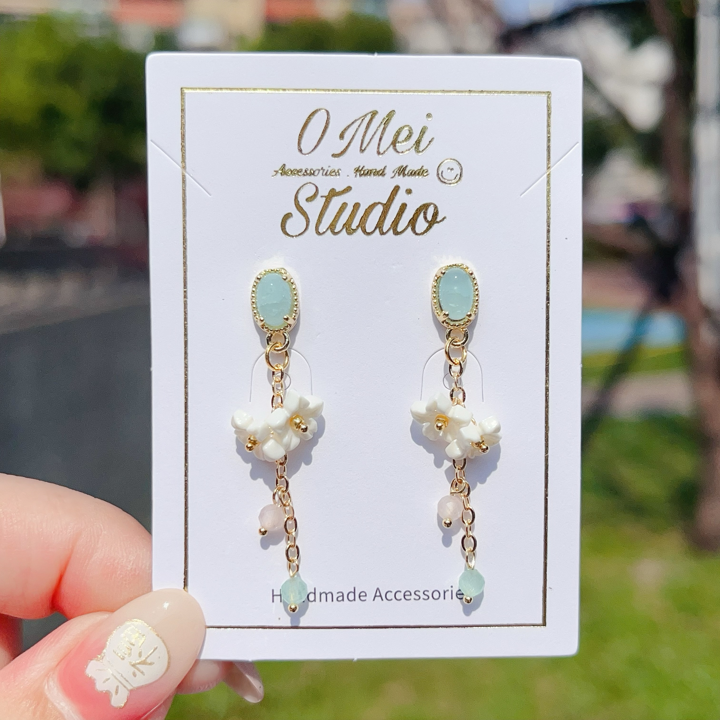 手作耳環-2026.03新品-仿藍晶五瓣花花耳環