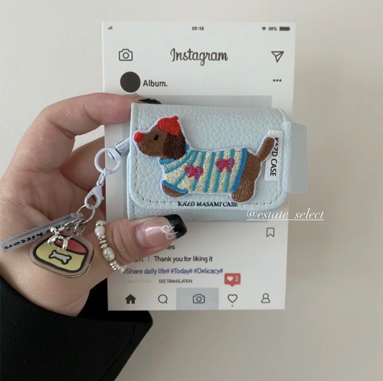 刺繡臘腸狗皮革耳機殼