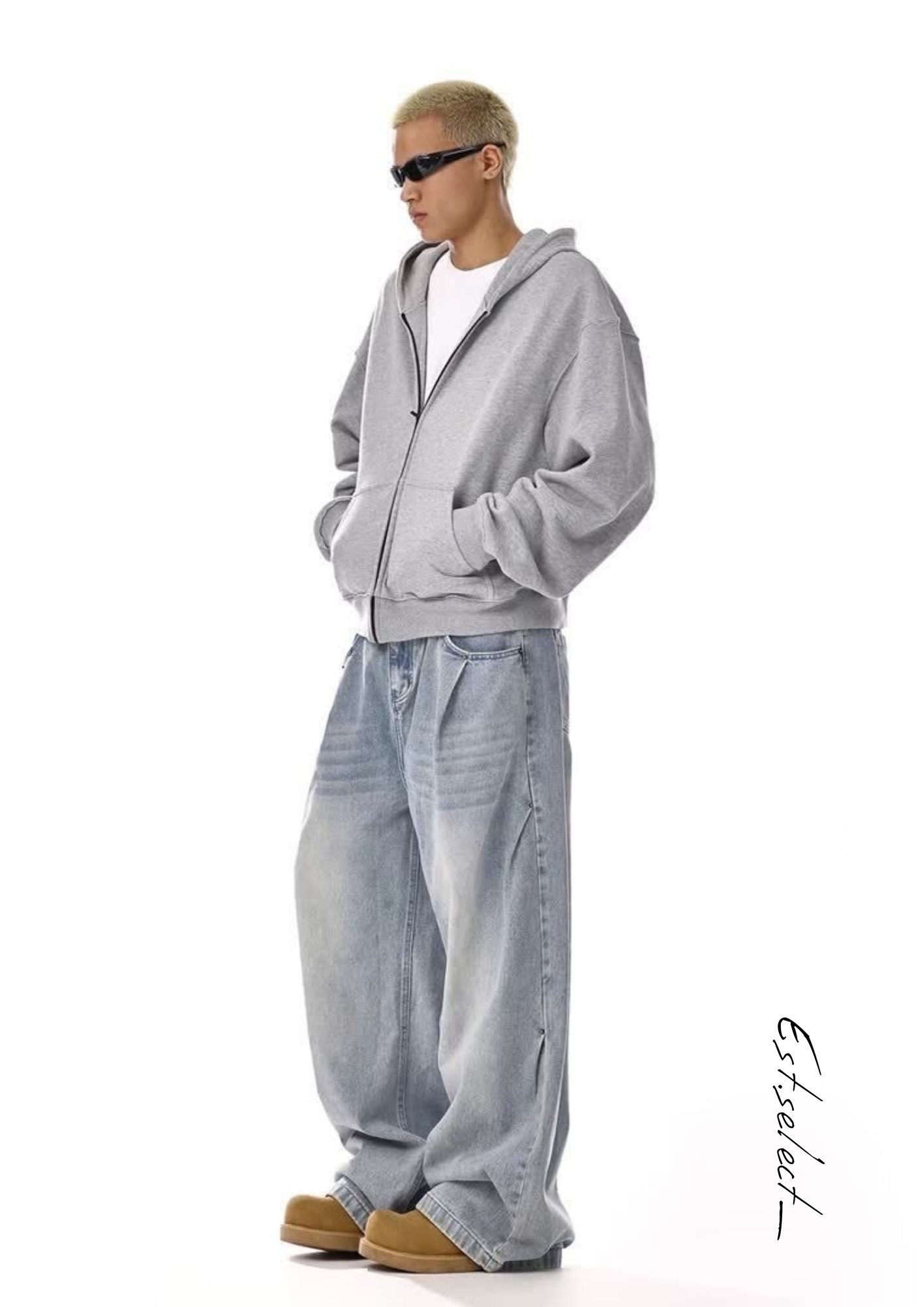 Clean fit淺色直筒牛仔褲