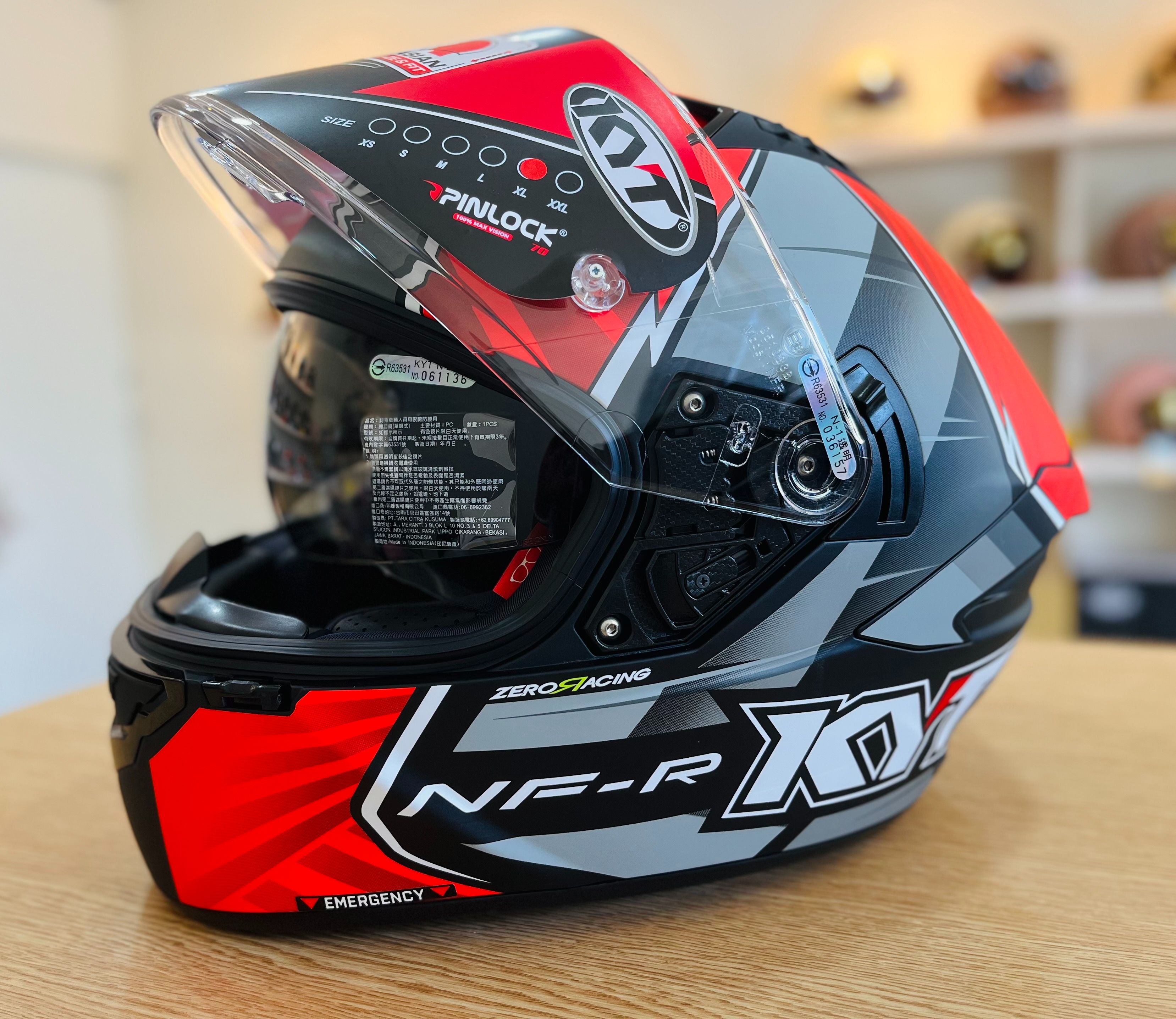 KYT-NFR#12灰 選手彩繪（贈原廠電鍍鏡片）