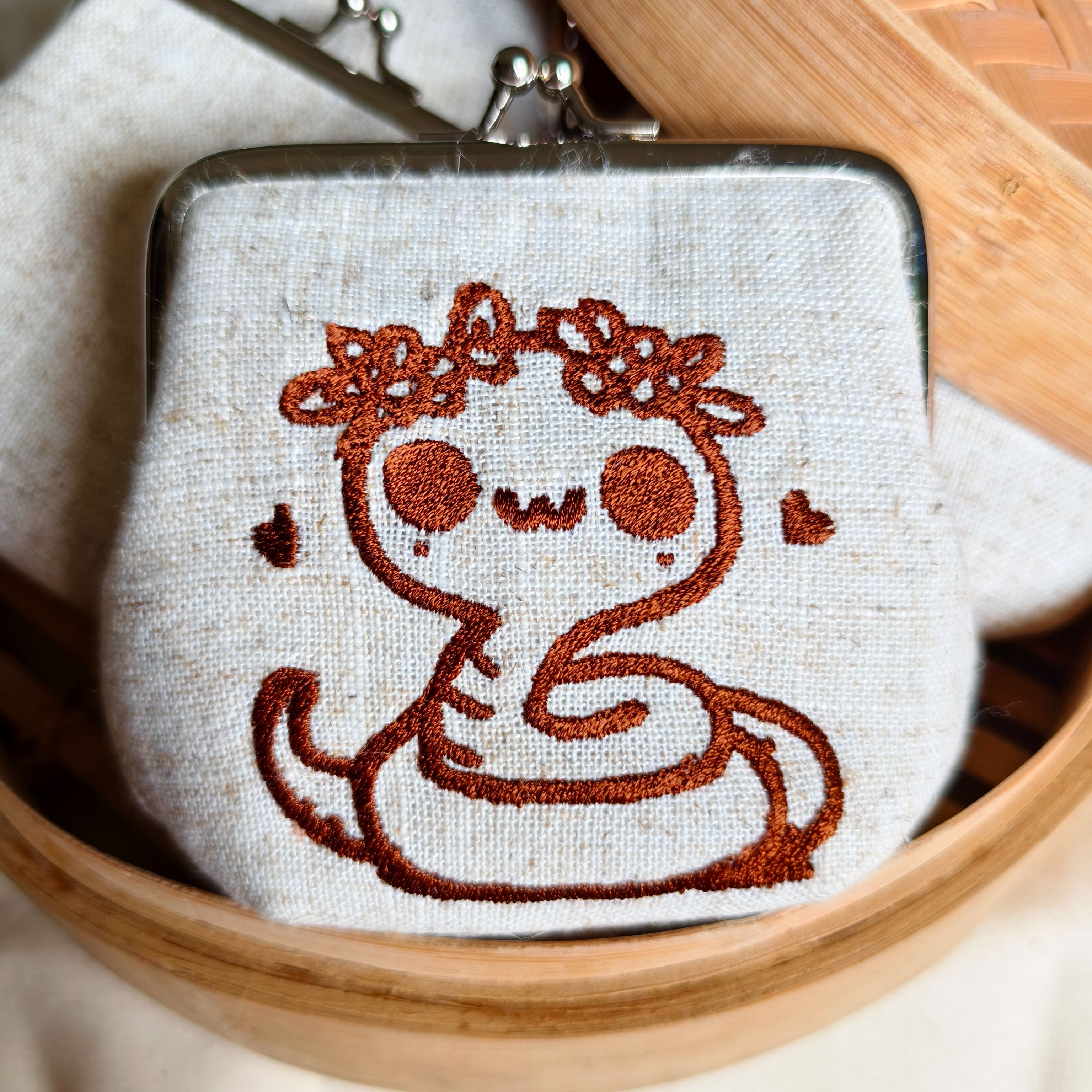 黑犬手作。小龍包。口金包。獨家販售。小龍女