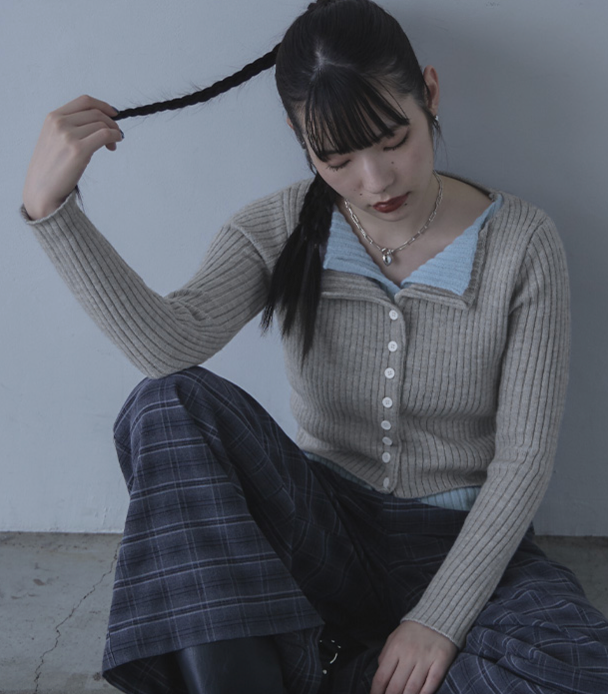 現貨！miette 雙配色修身漸層感針織上衣 REW18103