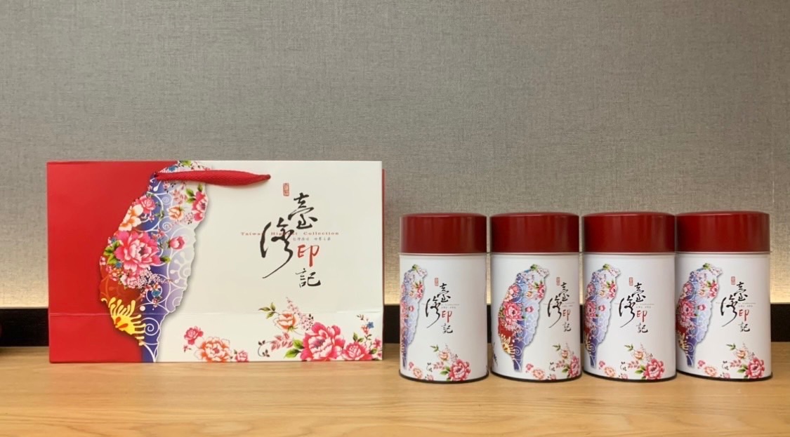 臺灣印記鐵罐禮盒（附大鐵罐*4、大手提袋*1）