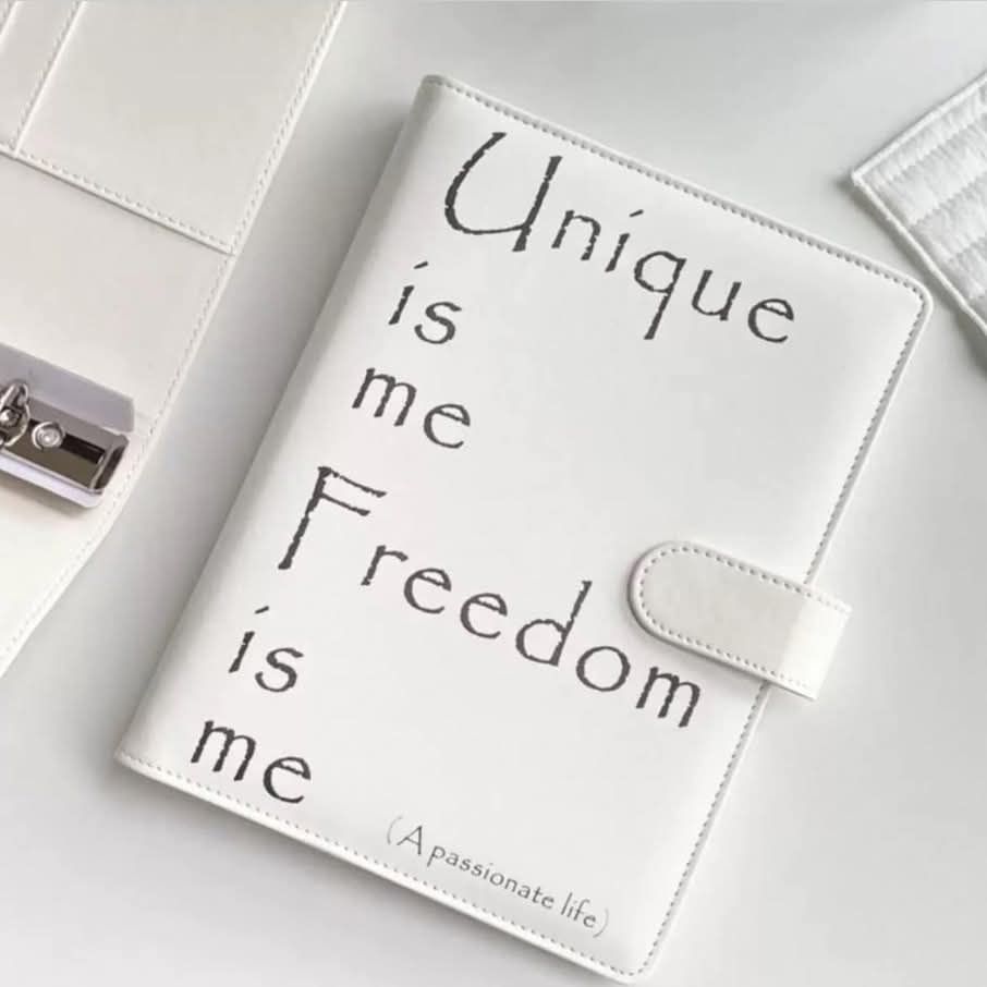 Unique四宮格卡冊