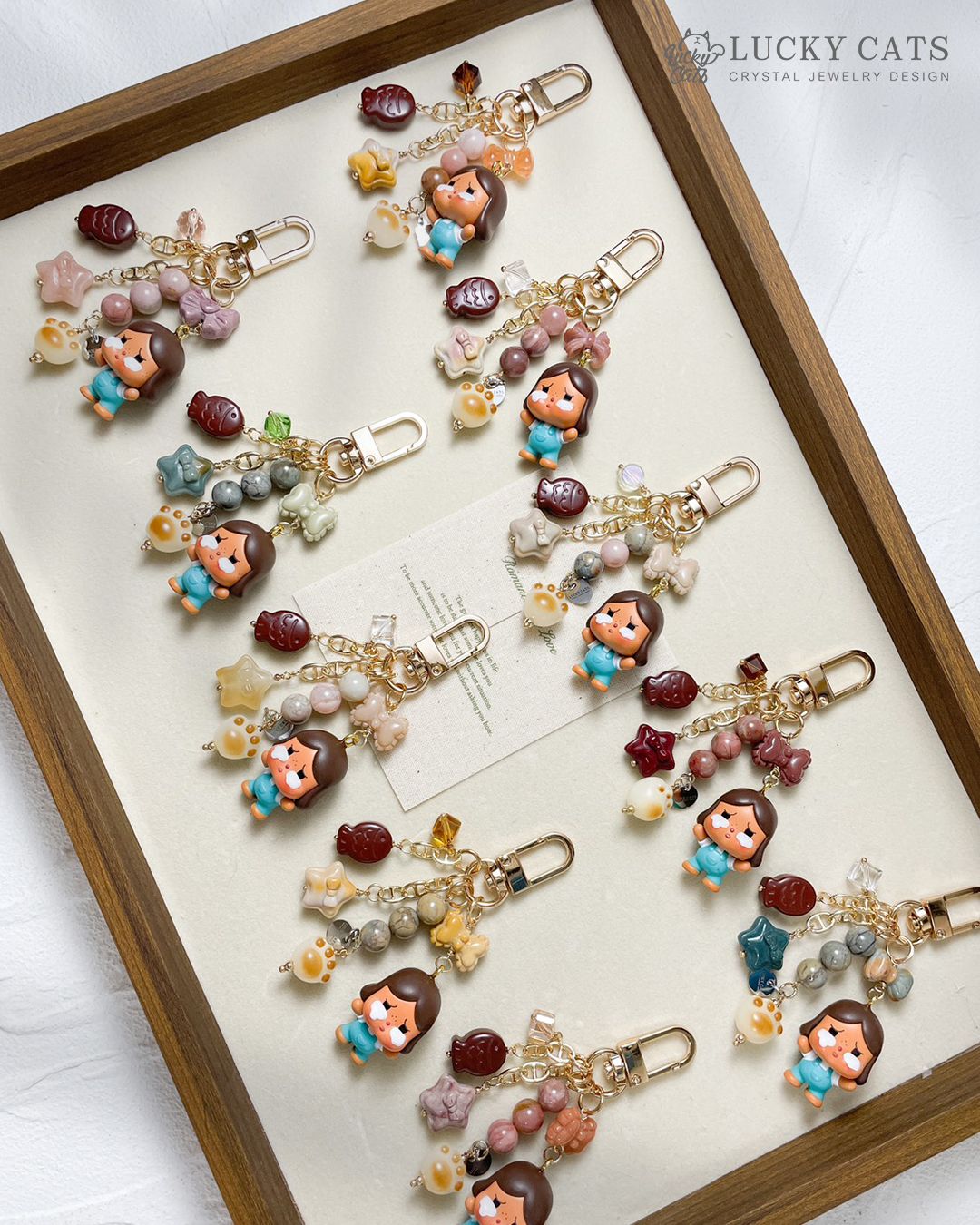 🔮Lucky Cats 正版泡泡瑪特 第三波抱抱哭娃  阿拉善 礦石吊飾