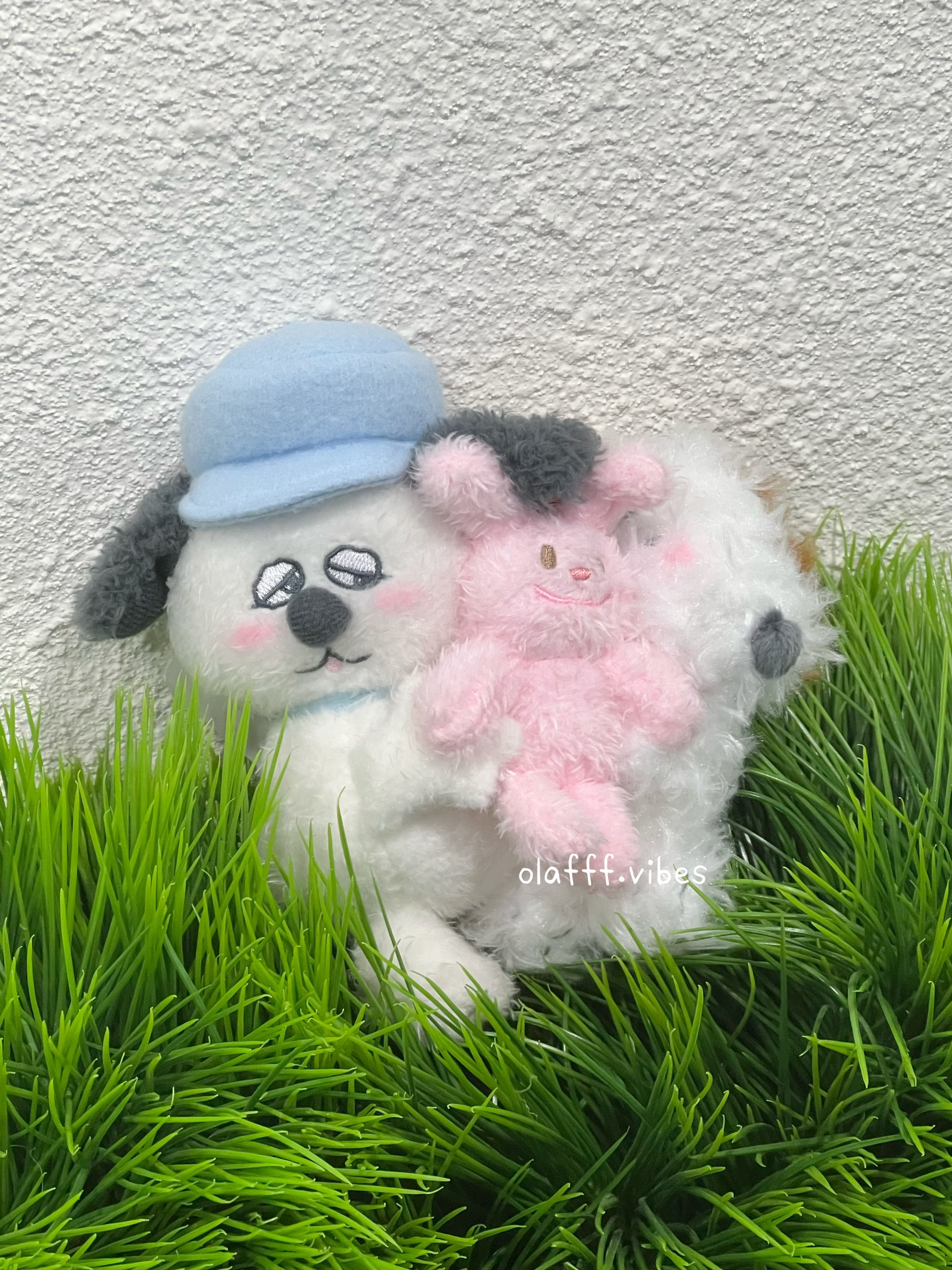 歐拉夫擁抱小兔子掛件