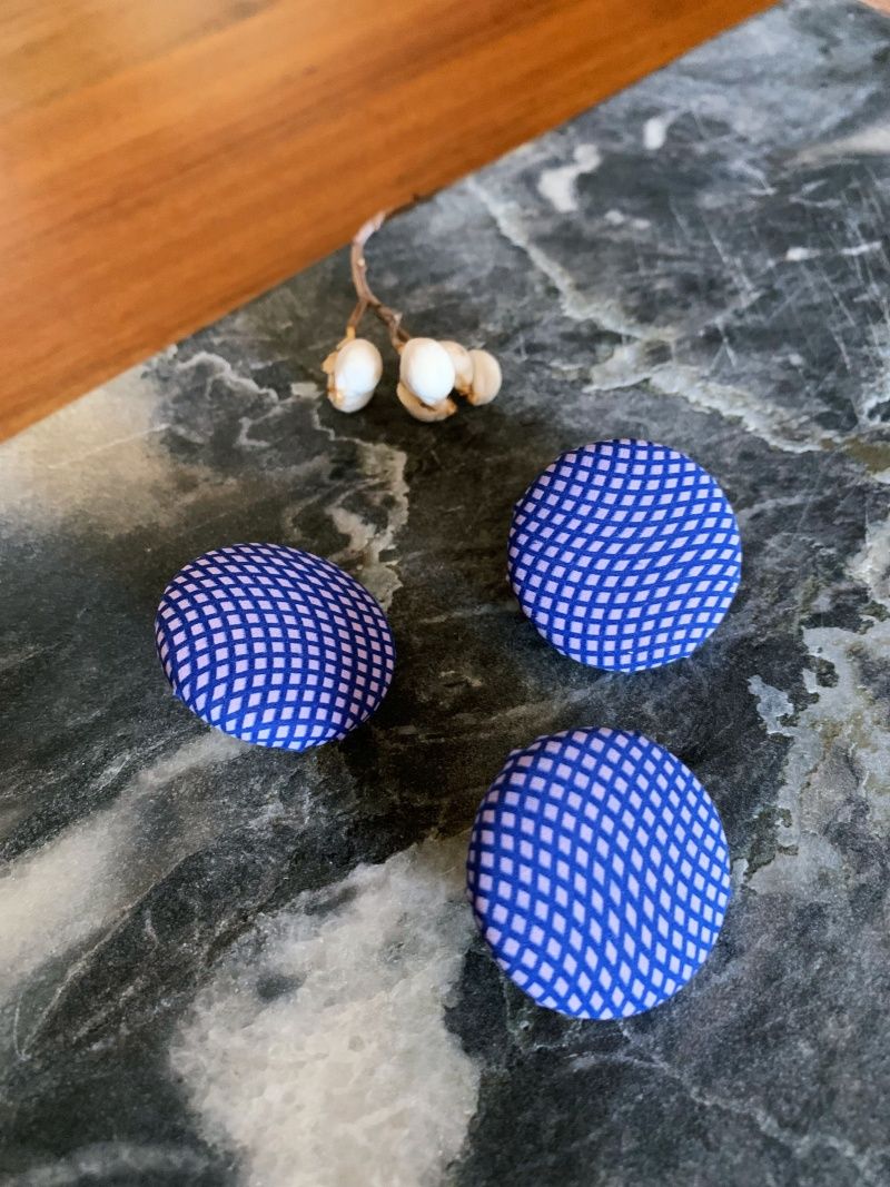 紫色幾何曲線 PU皮革布釦胸針， Ø28mm＆22mm