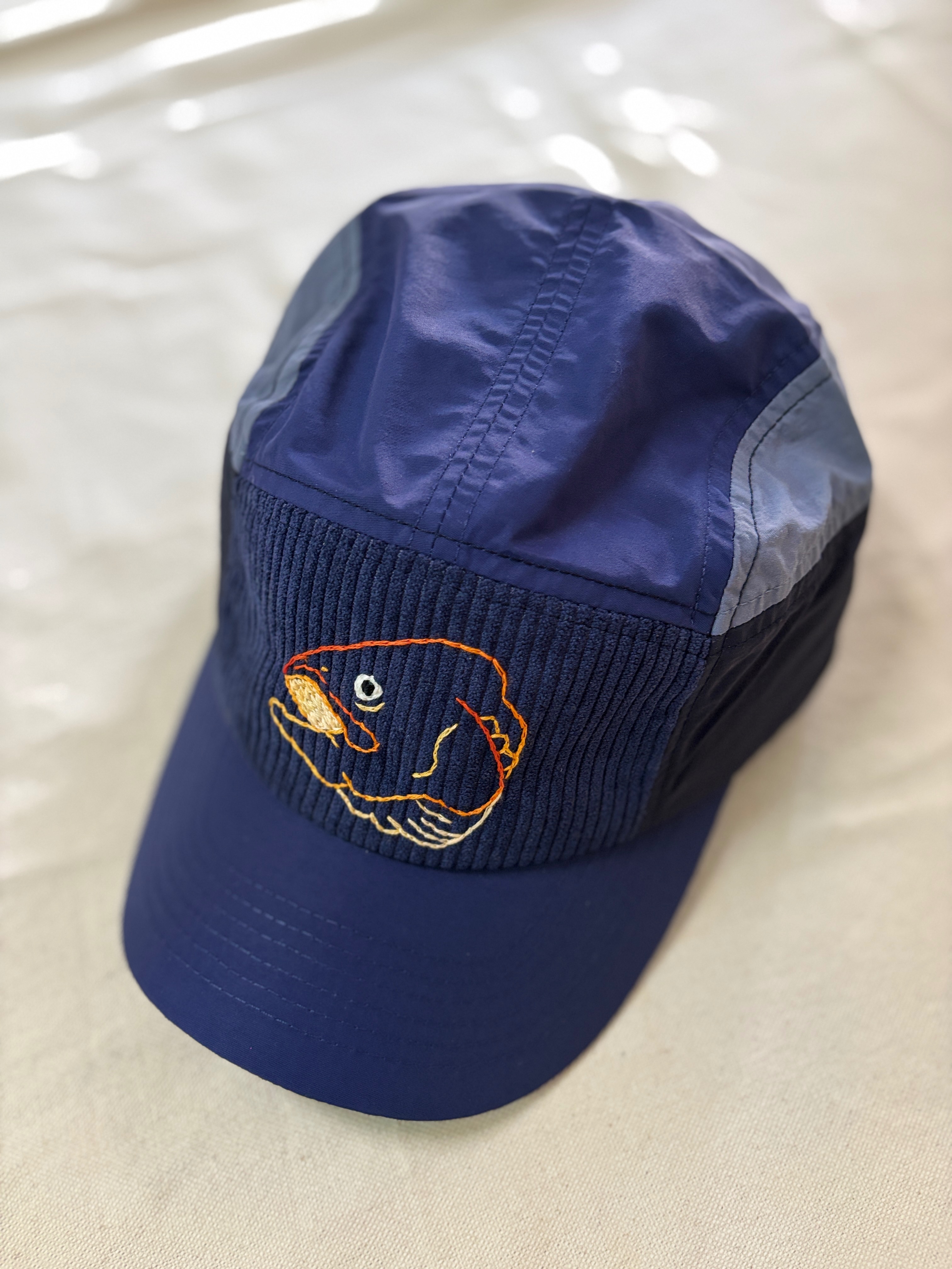 手縫魚頭帽（藍色款）