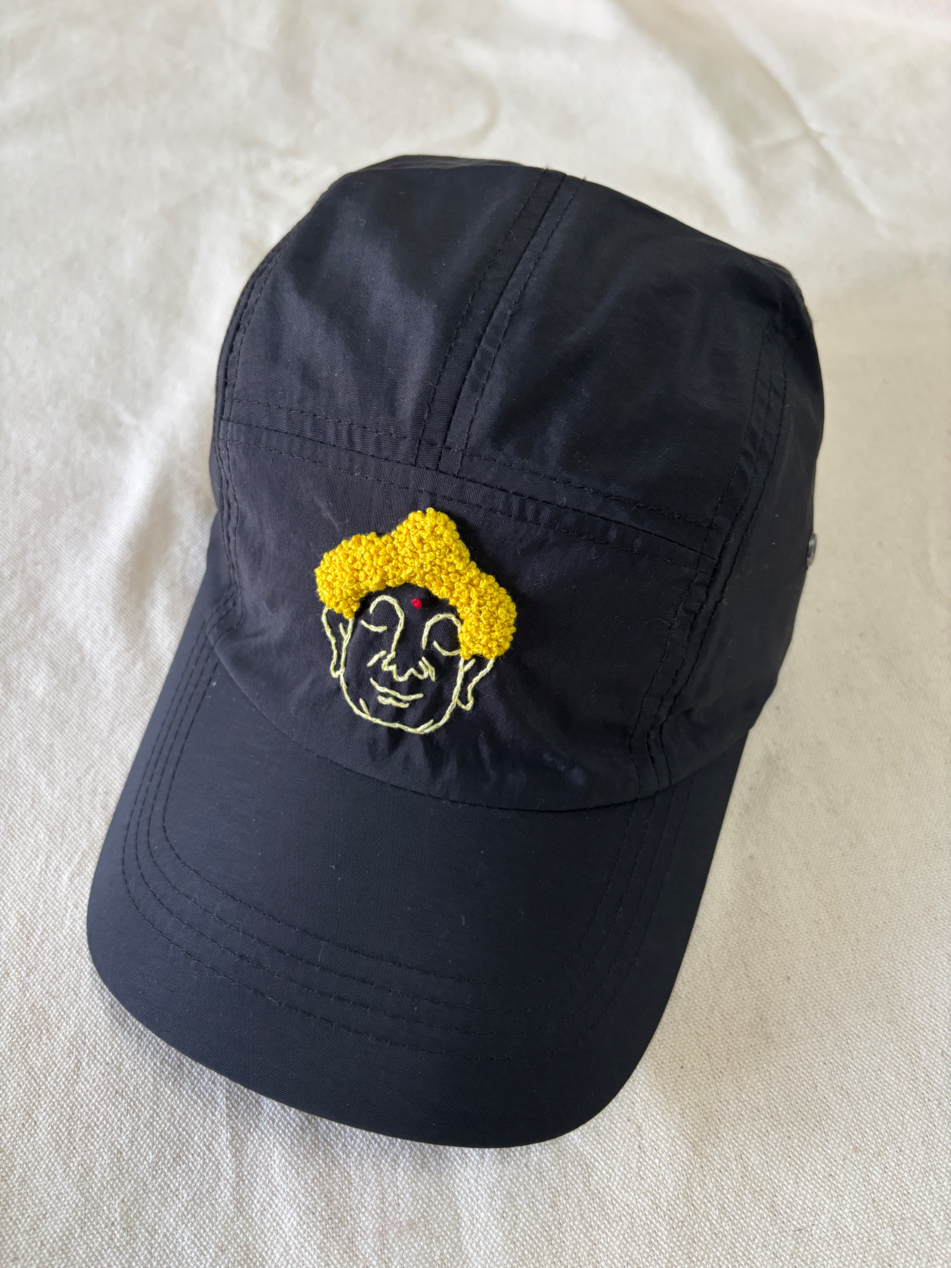 QQ 立體的手縫佛佛帽（黑色）