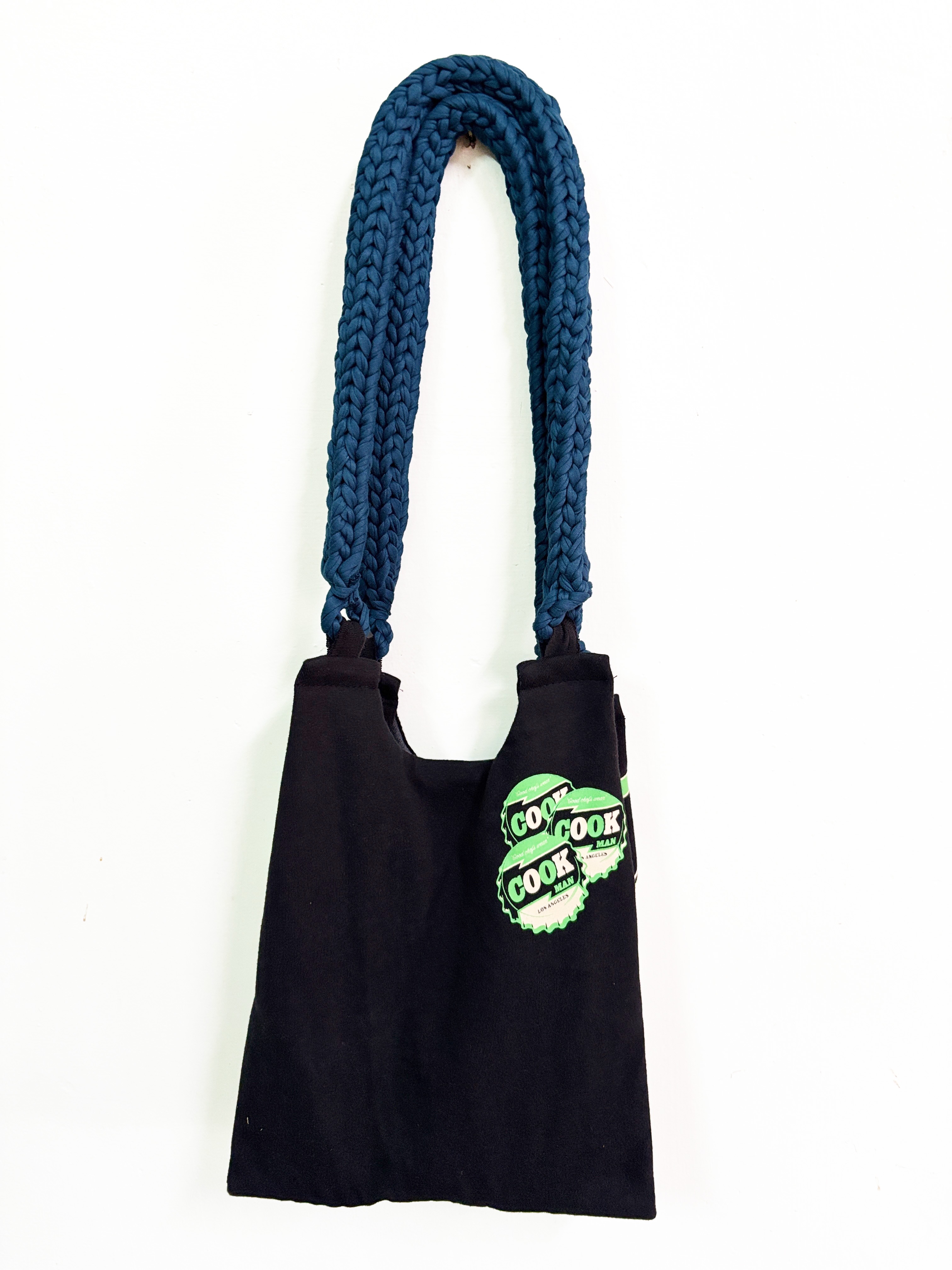 黑色編織背帶 t-shirt tote