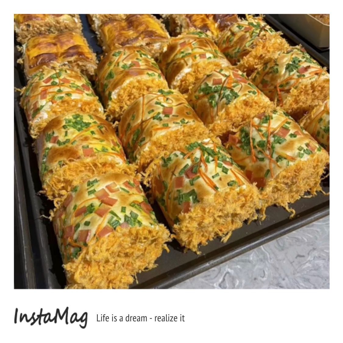 SaSa烘焙：火腿玉米青蔥肉鬆捲