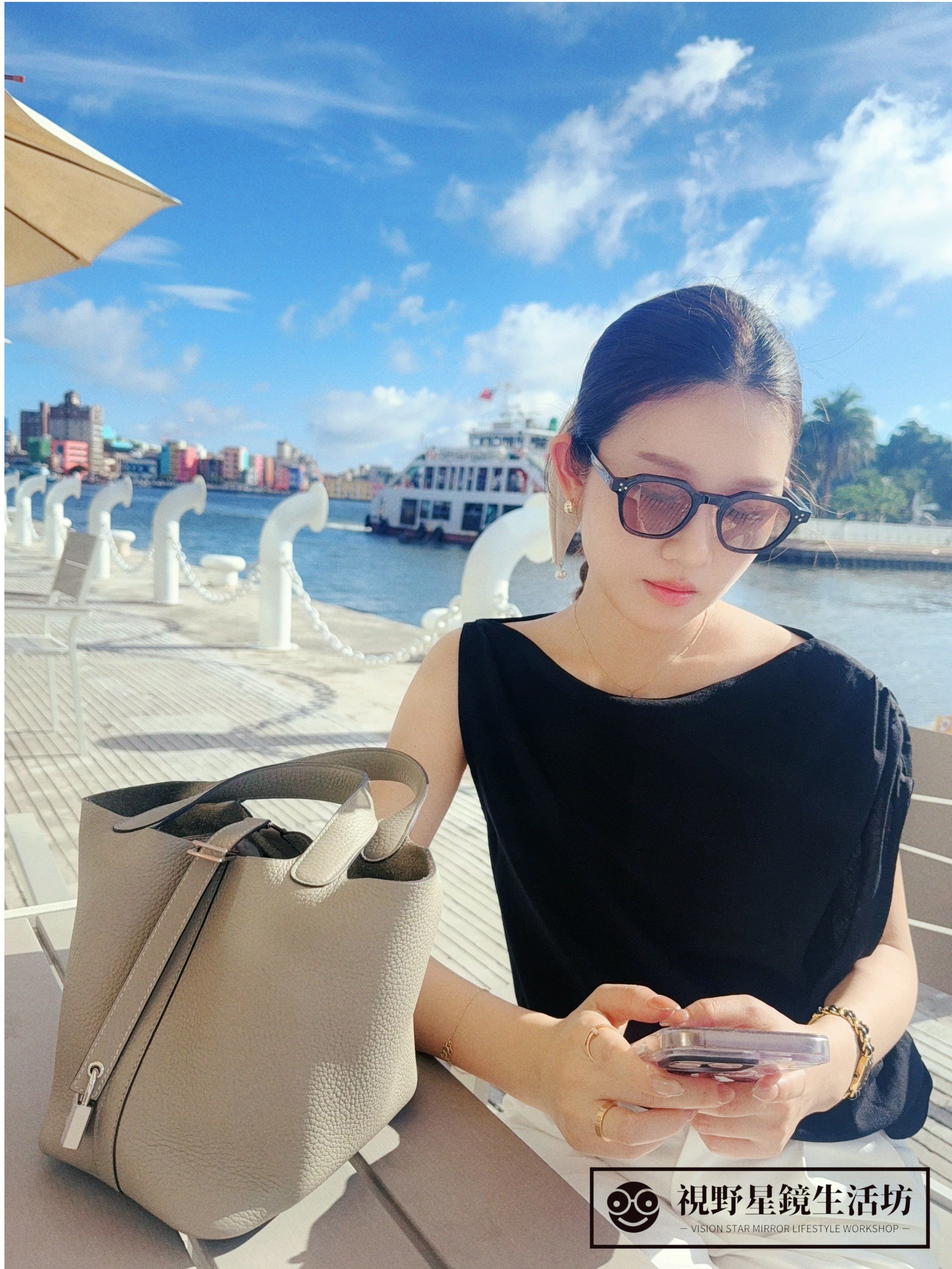 【附眼鏡盒】新品報到✨2025韓系風格素顏街拍夕陽漸層日落片鼻托設計潮流時尚黑色膠框眼鏡