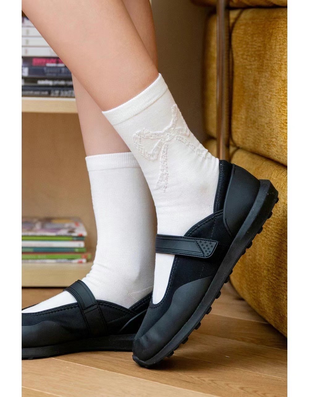 🏷ʏᴜɴᴀ’s ·韓國製🇰🇷浮雕大蝴蝶結長襪🎀