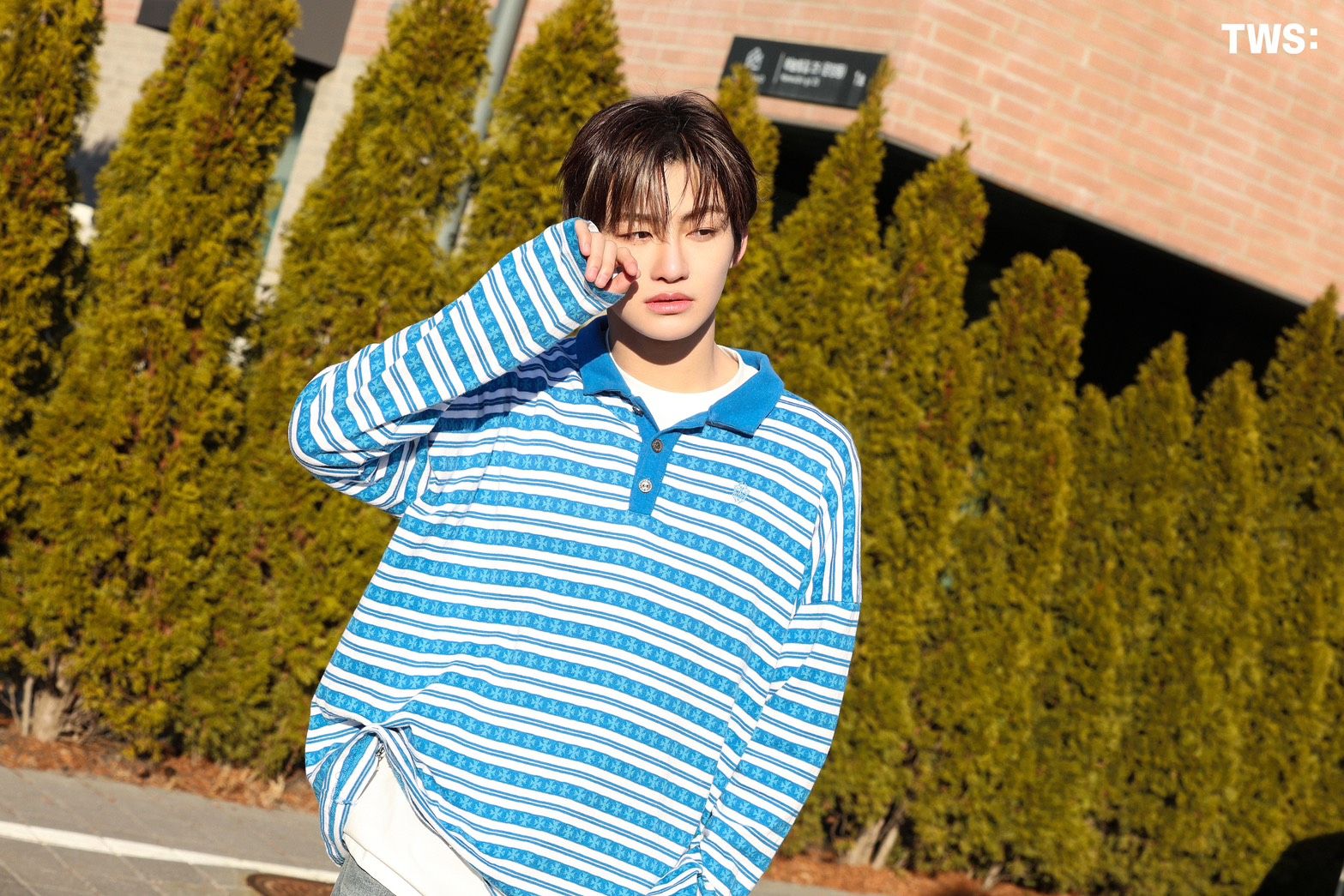 志薫 JIHOON（記得下包手!）