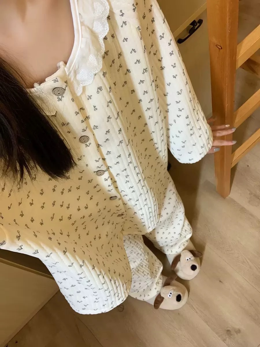 「預購」蕾絲夾棉睡衣 家居服【胸圍118 衣長67 袖長62（cm）】