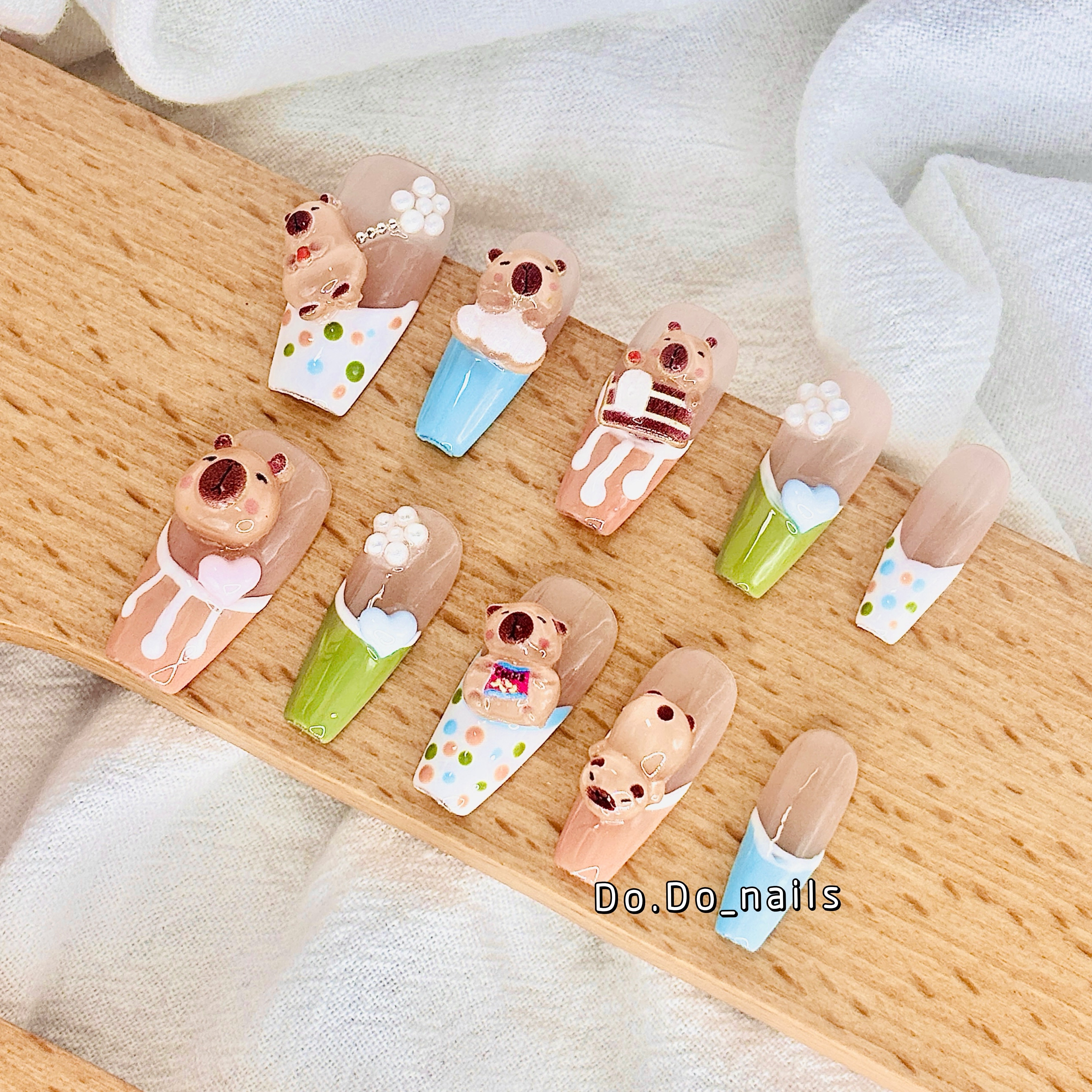 卡皮巴拉洗彭彭