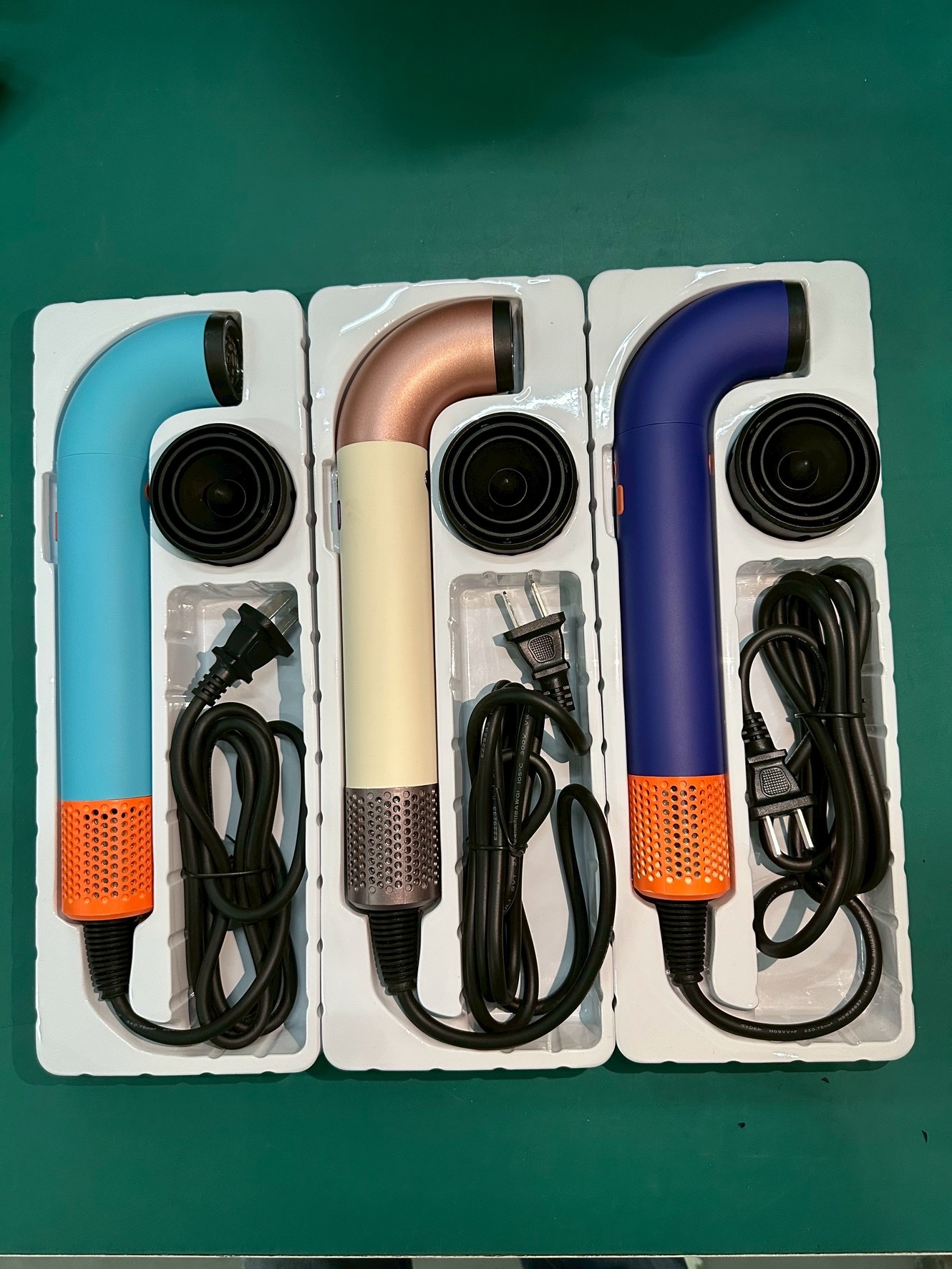 ＜預購＞新款R型吹風機