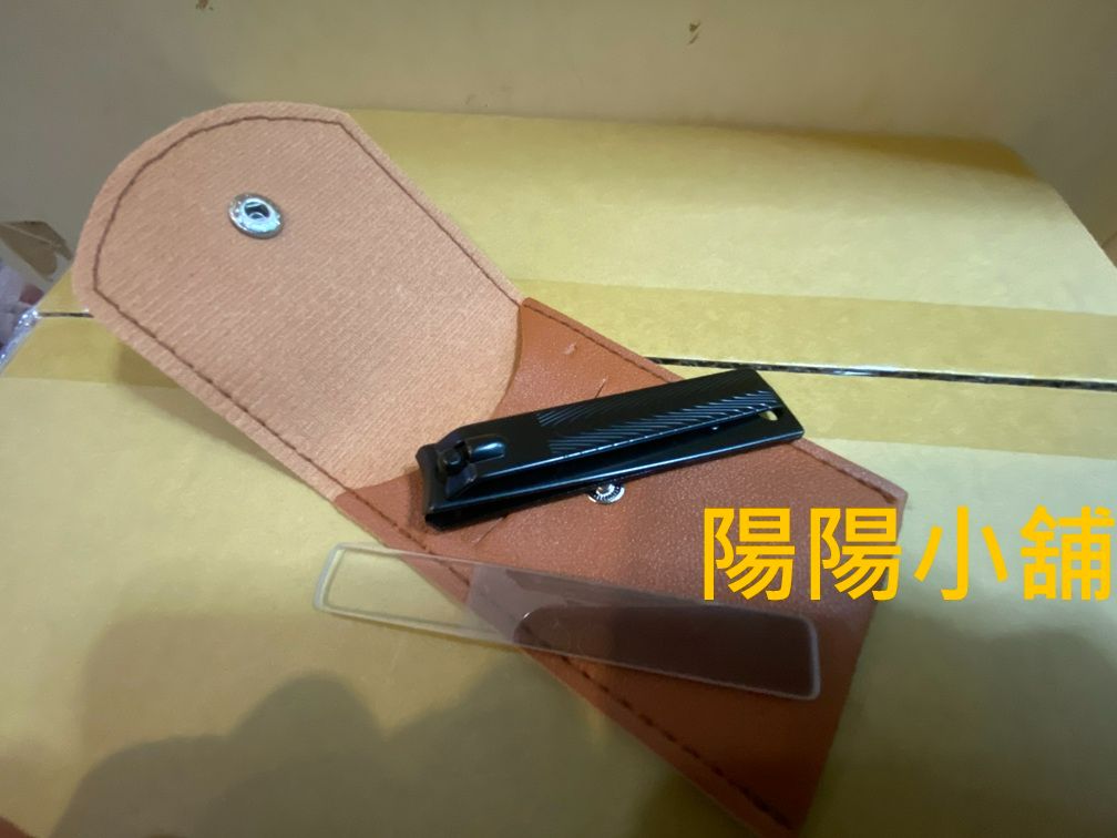 3086.【陽陽小舖】股東會紀念品 鼎天 Give U 指甲剪刨光套組 修容組 指甲刀 指甲剪 $18 數量10 . 品