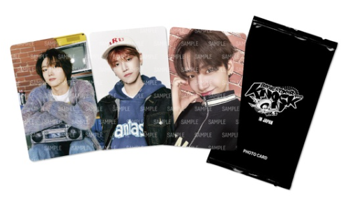 KNOCK ON Vol.1 IN JAPAN 周邊