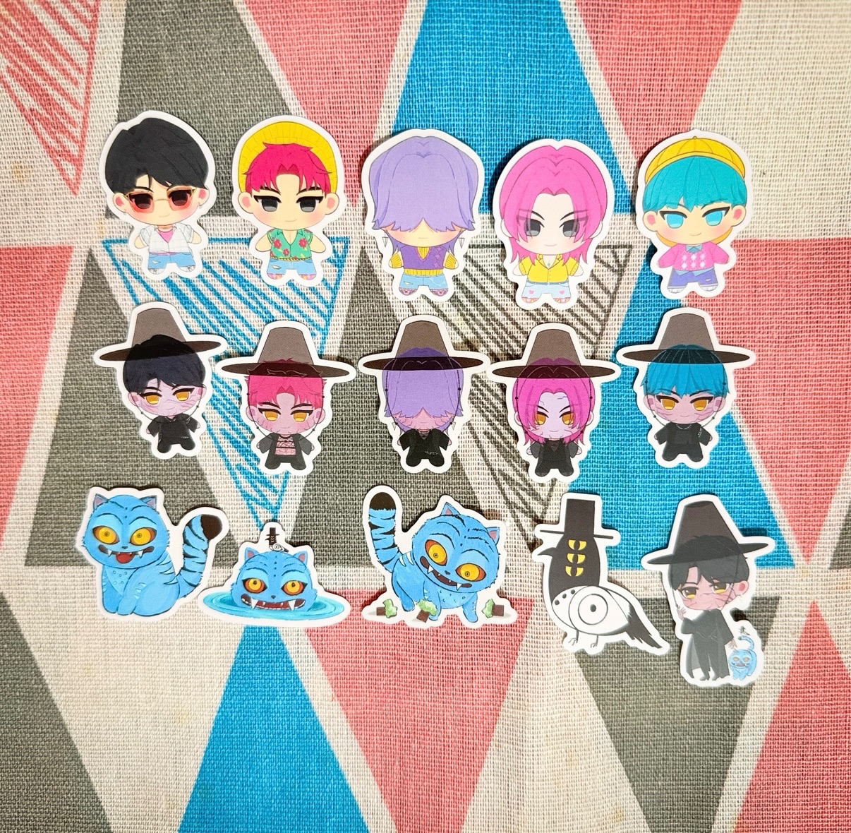 圓阿圓circle繪製/ 獵魔女團 4公分貼紙15張
