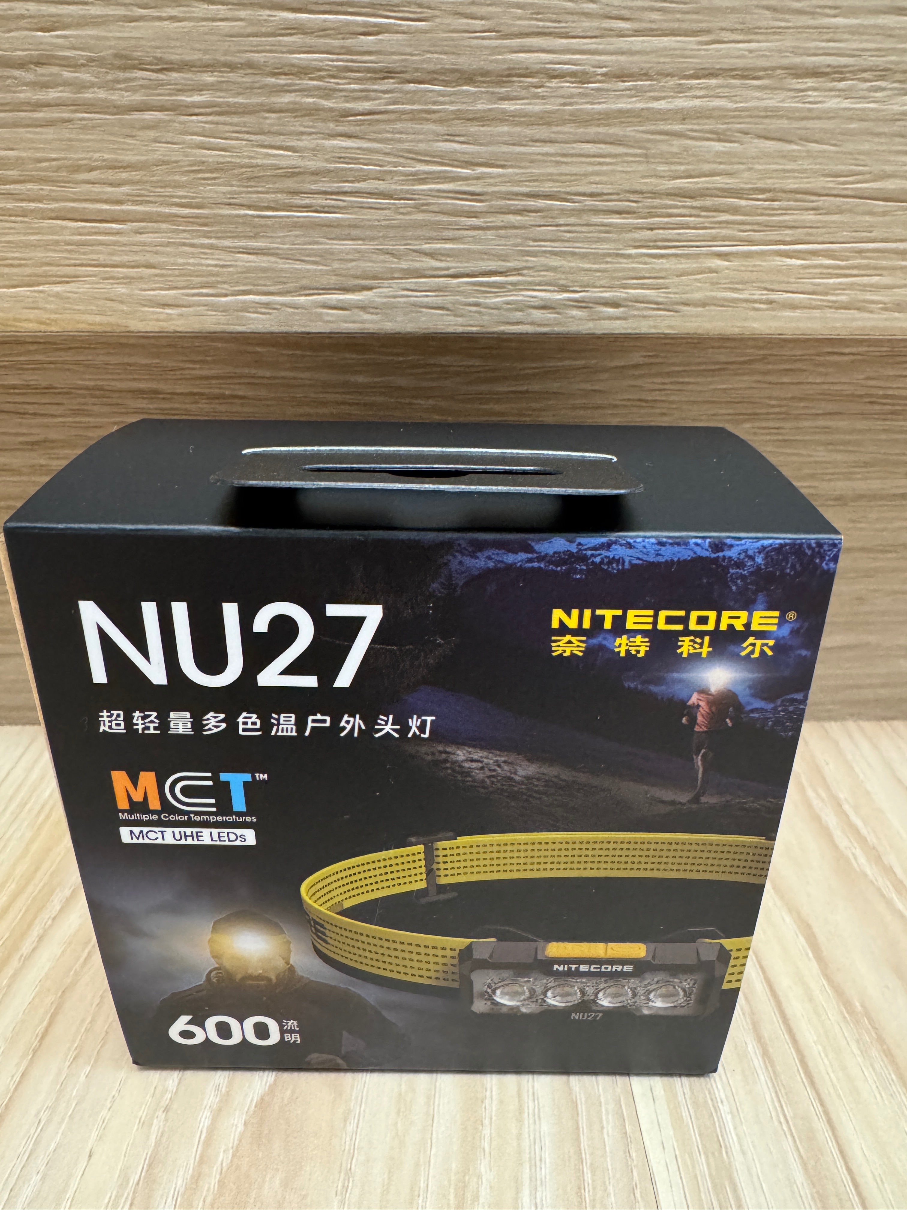 NITECORE NU27 超輕量多色溫戶外頭燈 600流明 123米 三色溫 MCT燈珠 （附背夾）