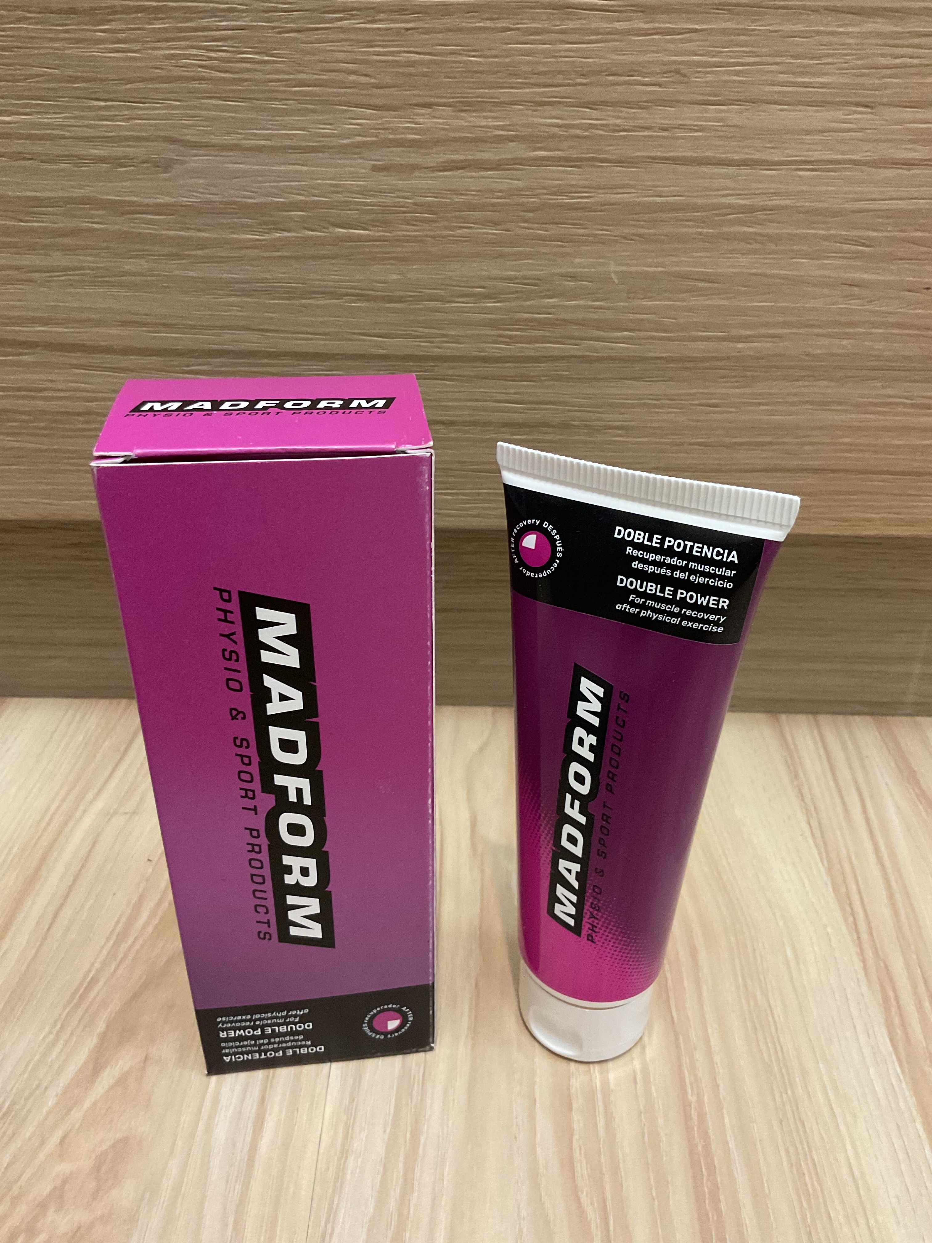 第二代賽中（後） MADFORM SOS 深層強效肌肉修護乳霜 （120ml）