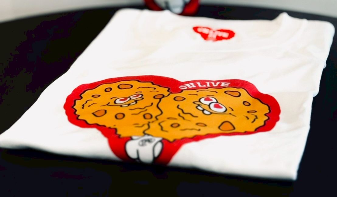 EMR聯名✨白色純淨雞烈の愛TEE