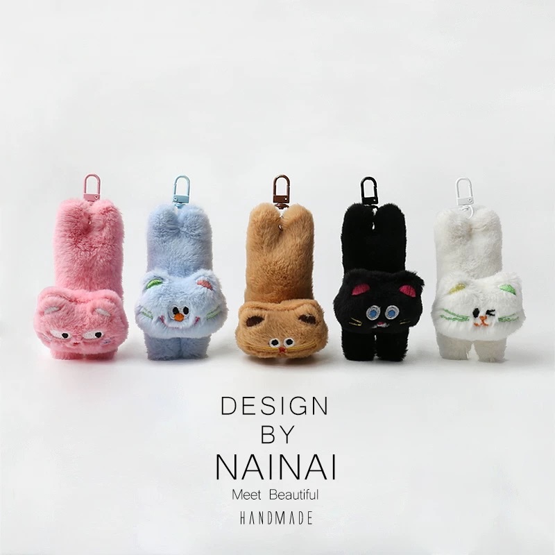 倒立貓貓毛絨吊飾
